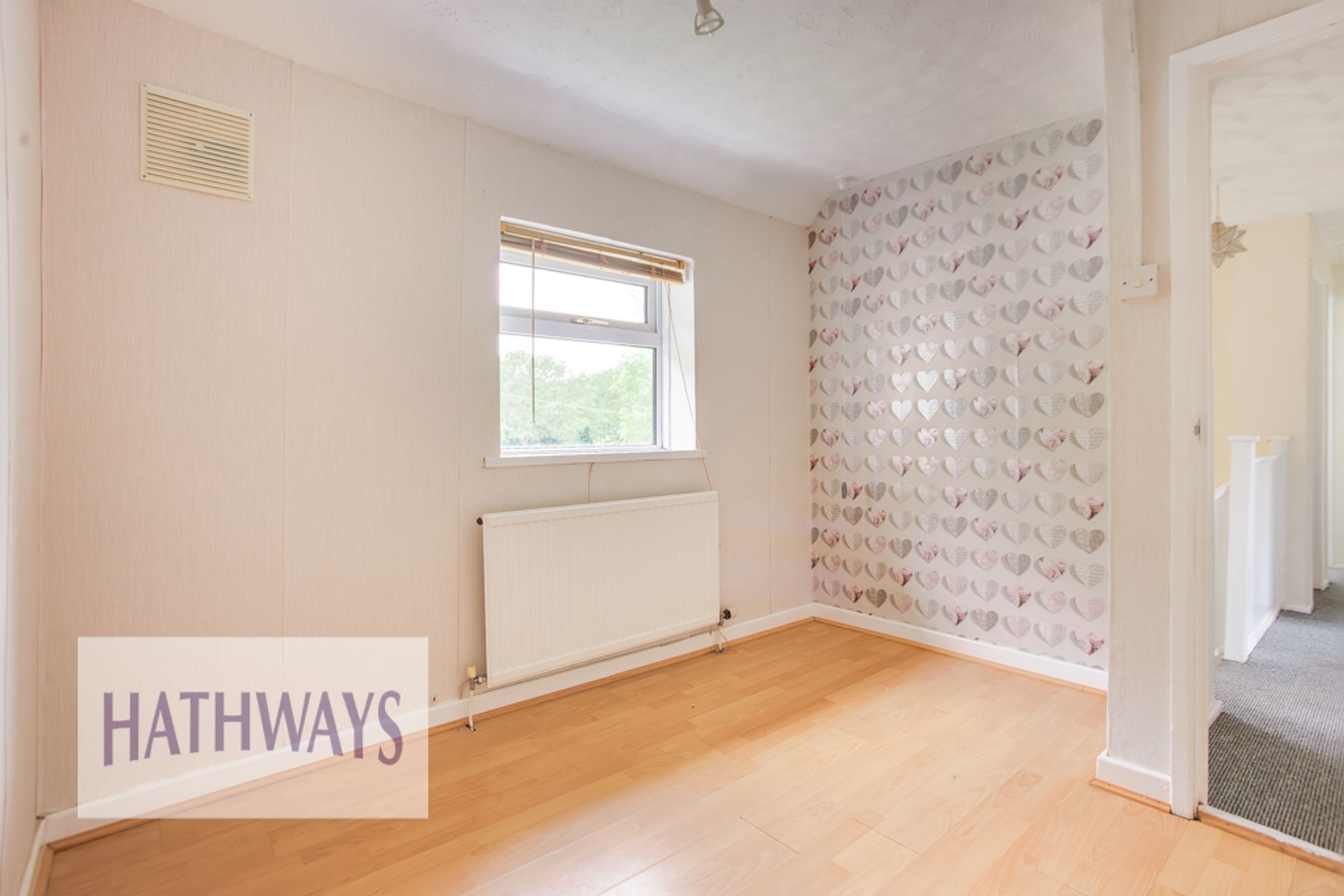 3 bed terraced house to rent in Court Farm Road, Cwmbran 24