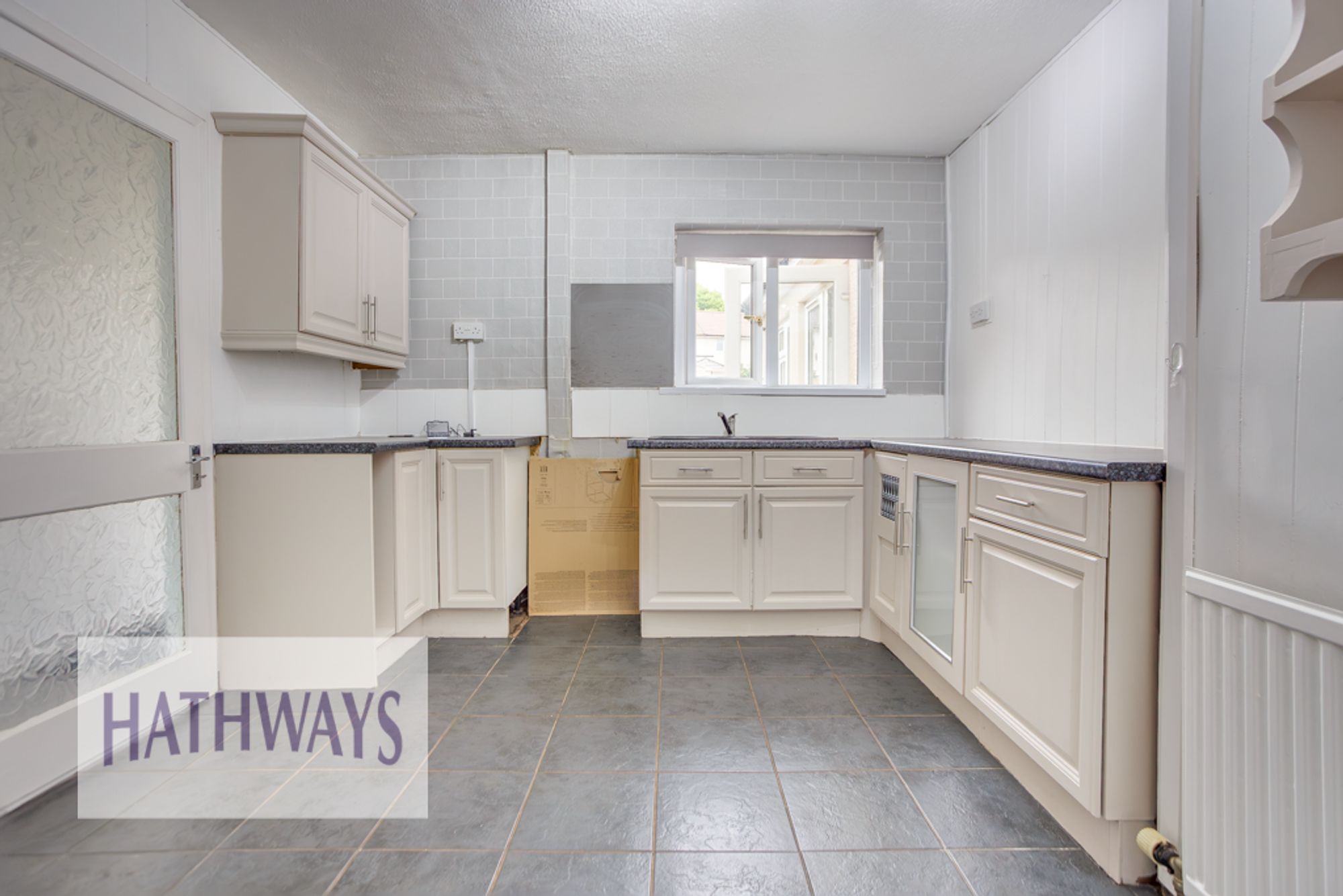 3 bed terraced house to rent in Court Farm Road, Cwmbran  - Property Image 11