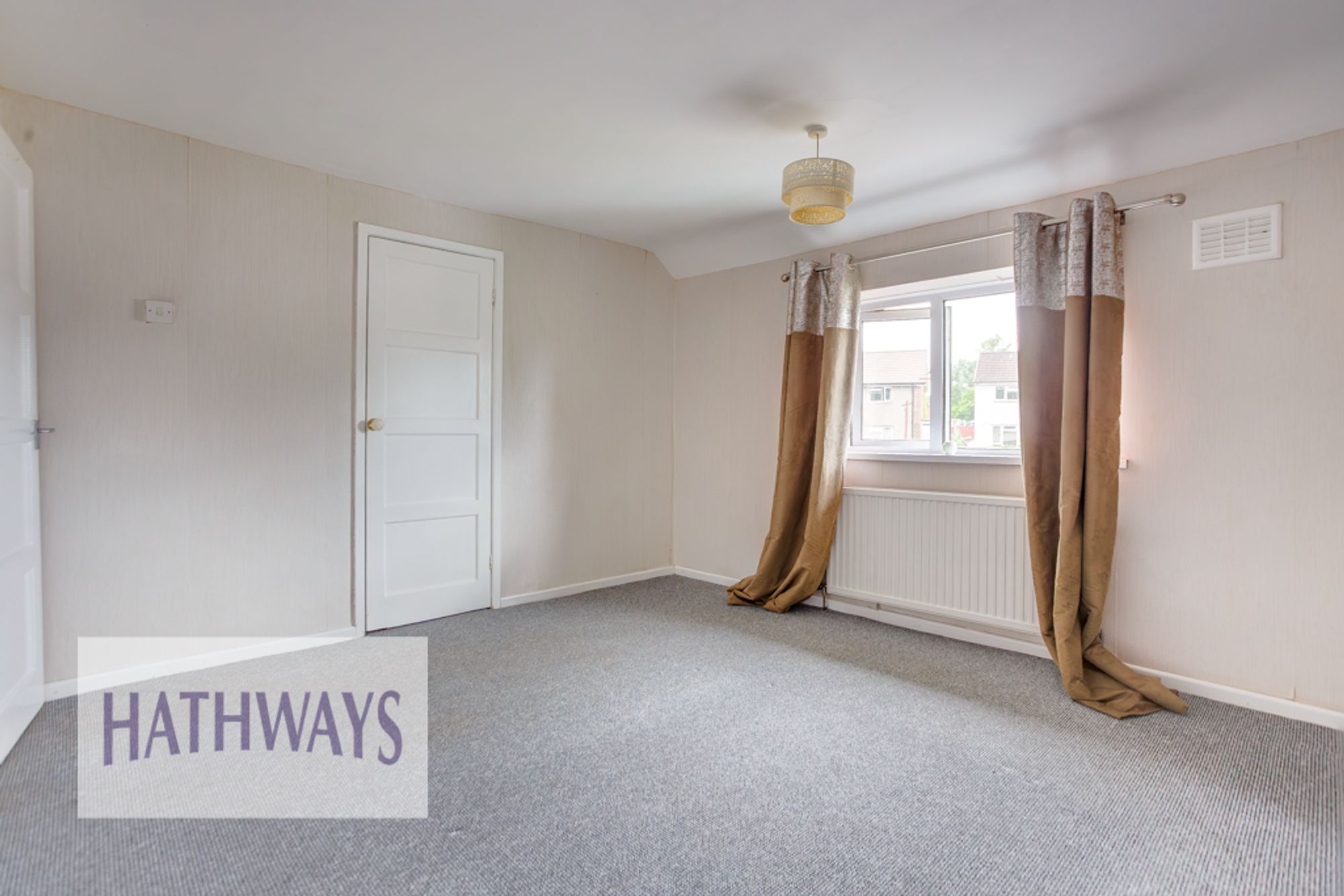 3 bed terraced house to rent in Court Farm Road, Cwmbran 21