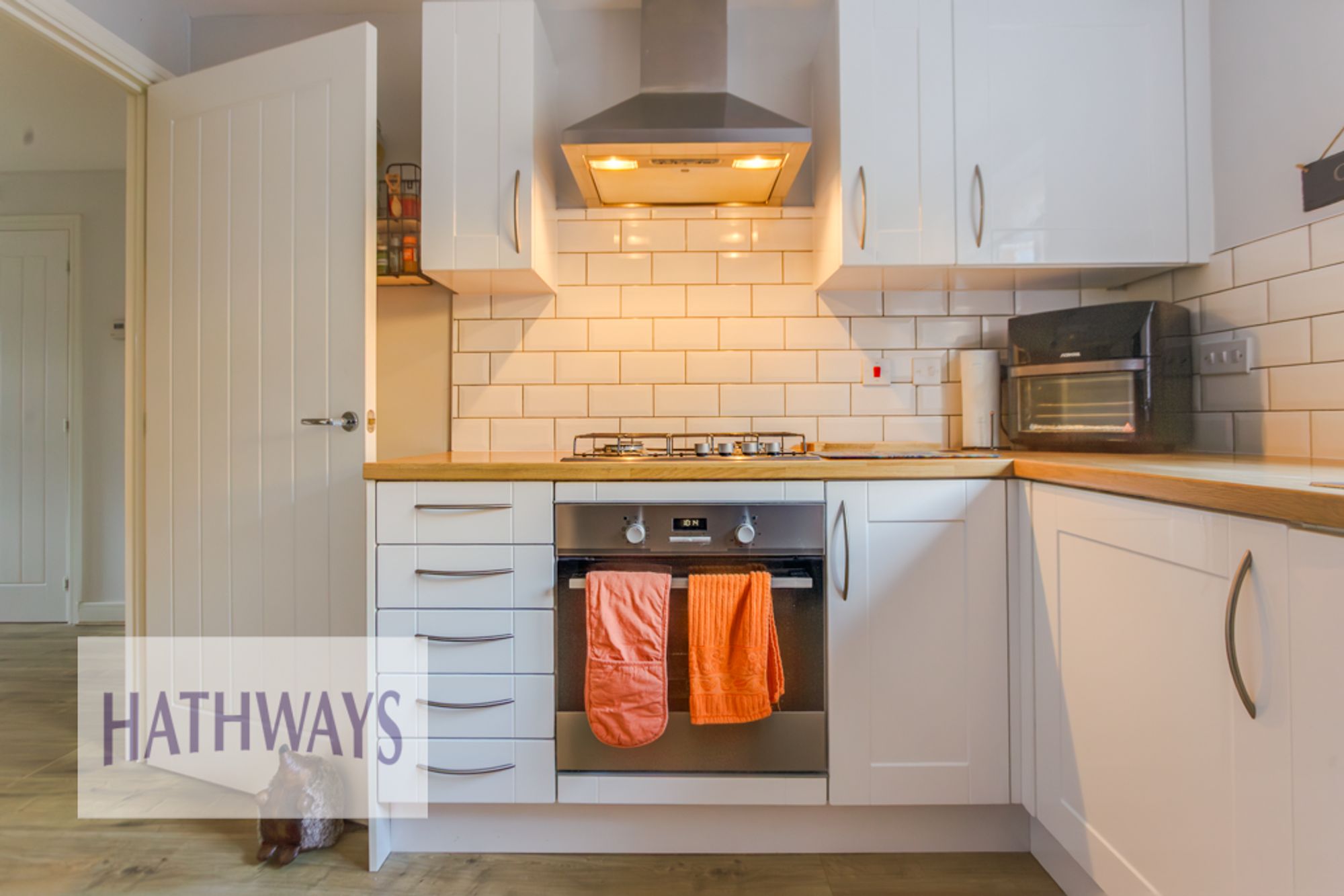 3 bed detached house for sale in Cwrt Celyn, Cwmbran  - Property Image 16