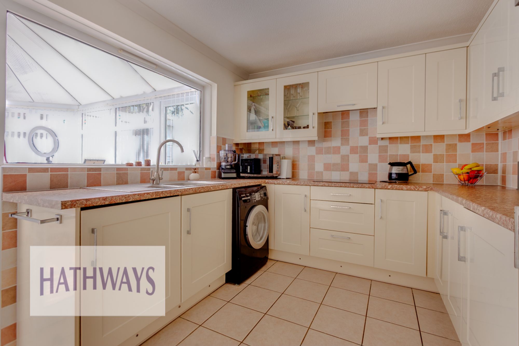 2 bed semi-detached house for sale in Palm Close, Pontypool 9