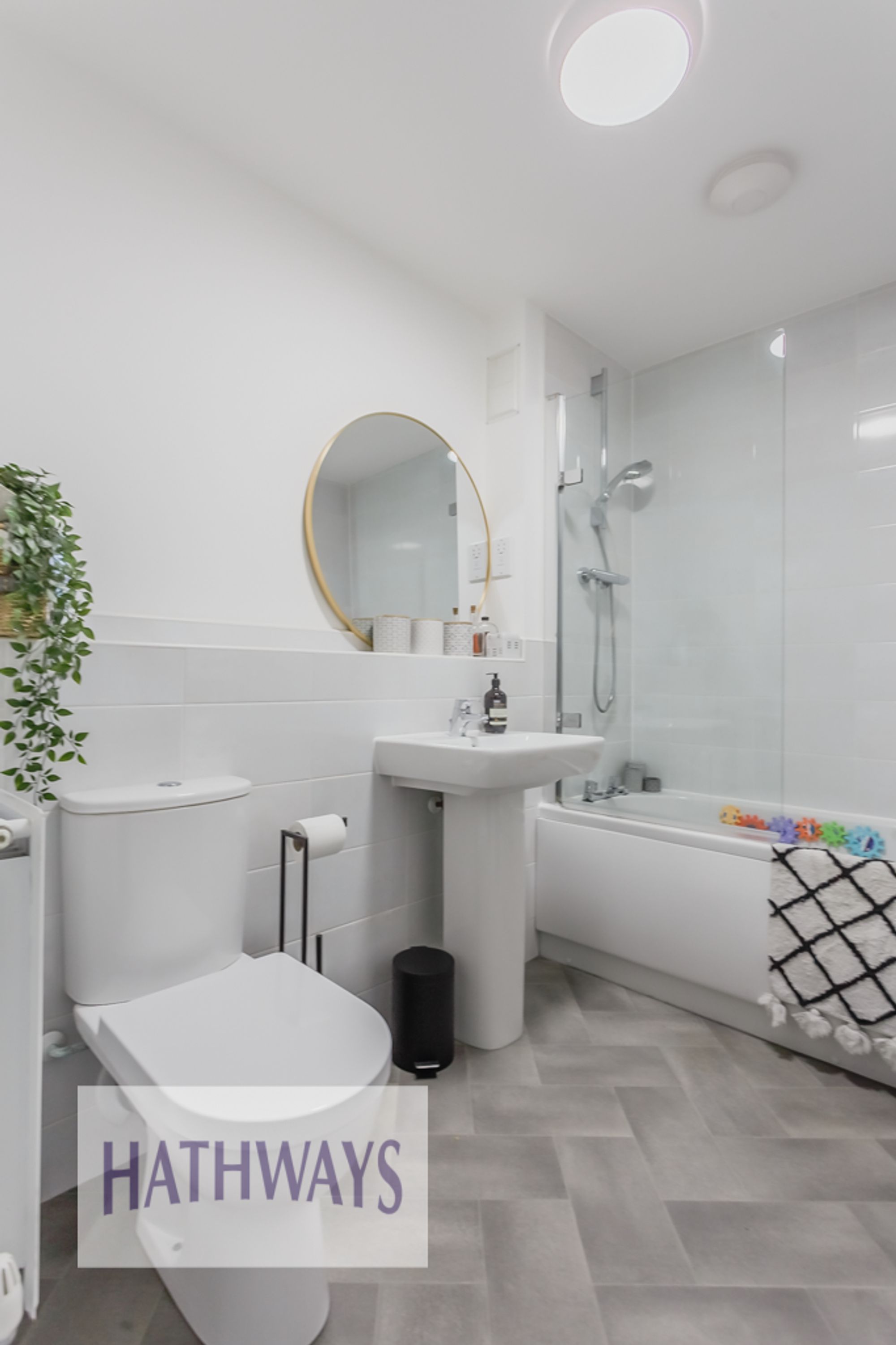 3 bed semi-detached house for sale in Rodney Road, Newport 22