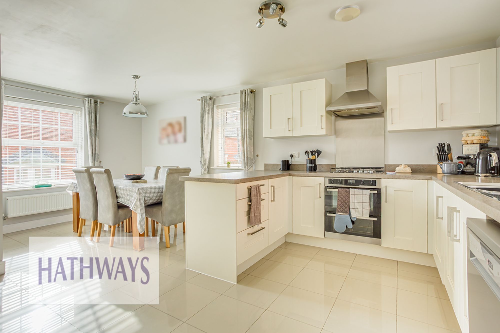 4 bed detached house for sale in Stryd Camlas, Cwmbran 5