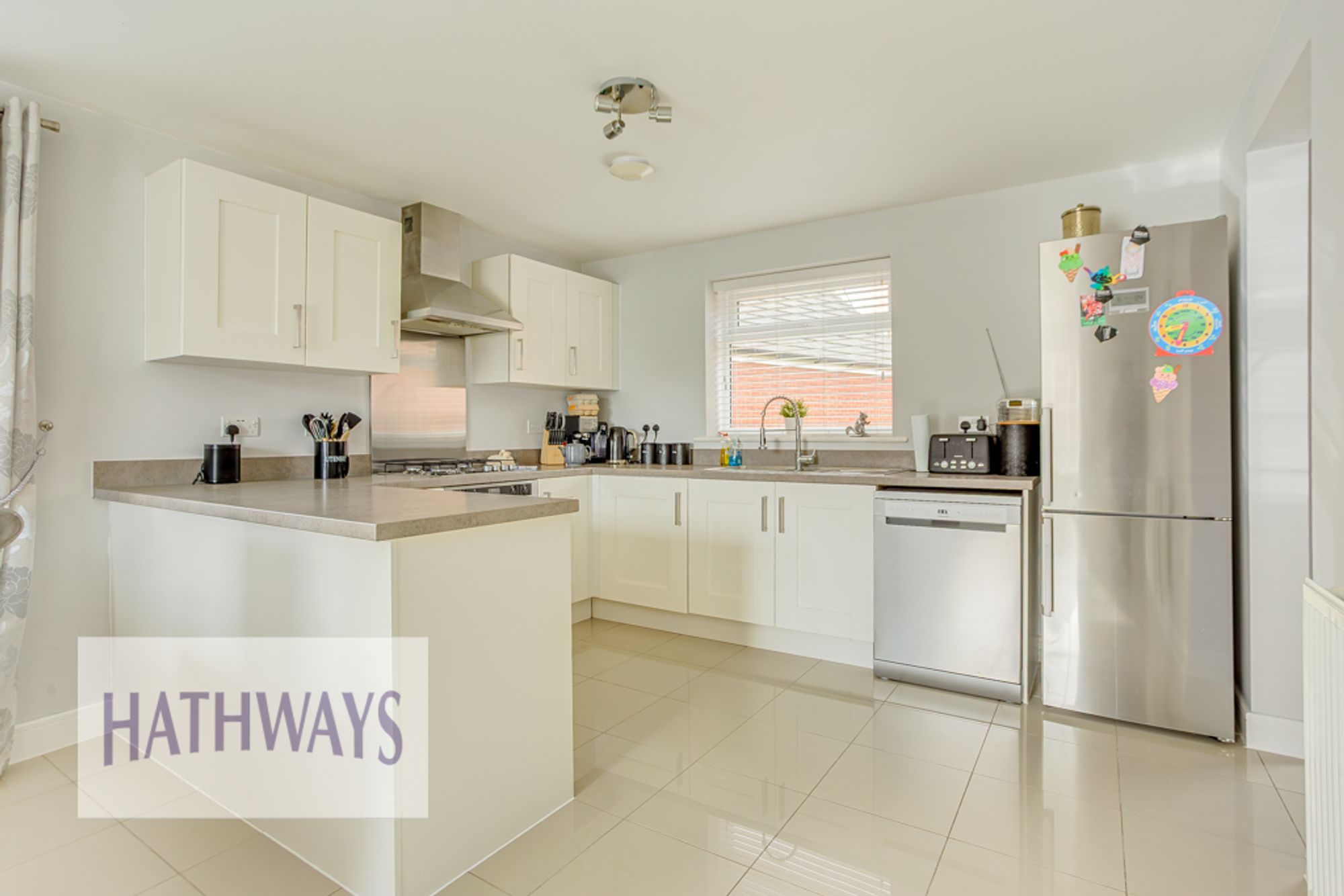 4 bed detached house for sale in Stryd Camlas, Cwmbran 7