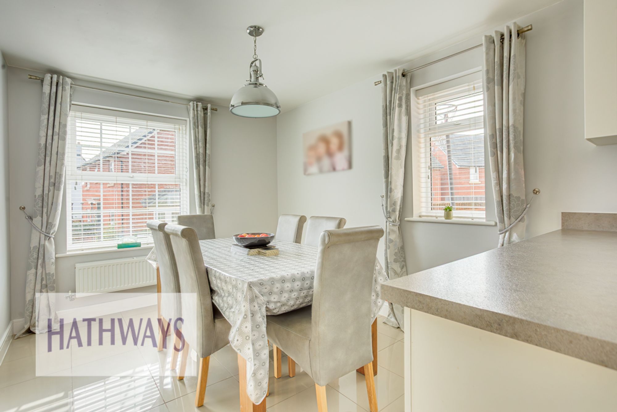 4 bed detached house for sale in Stryd Camlas, Cwmbran  - Property Image 10