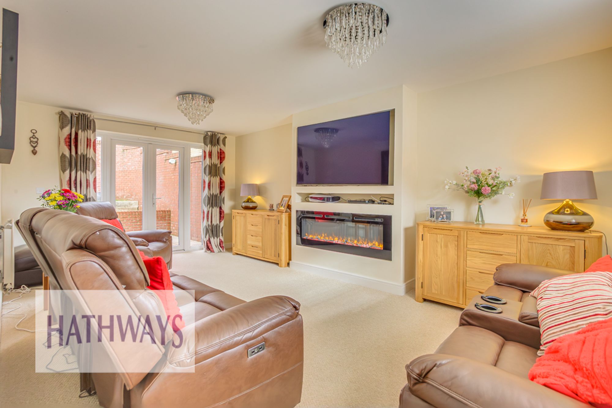 4 bed detached house for sale in Stryd Camlas, Cwmbran  - Property Image 12