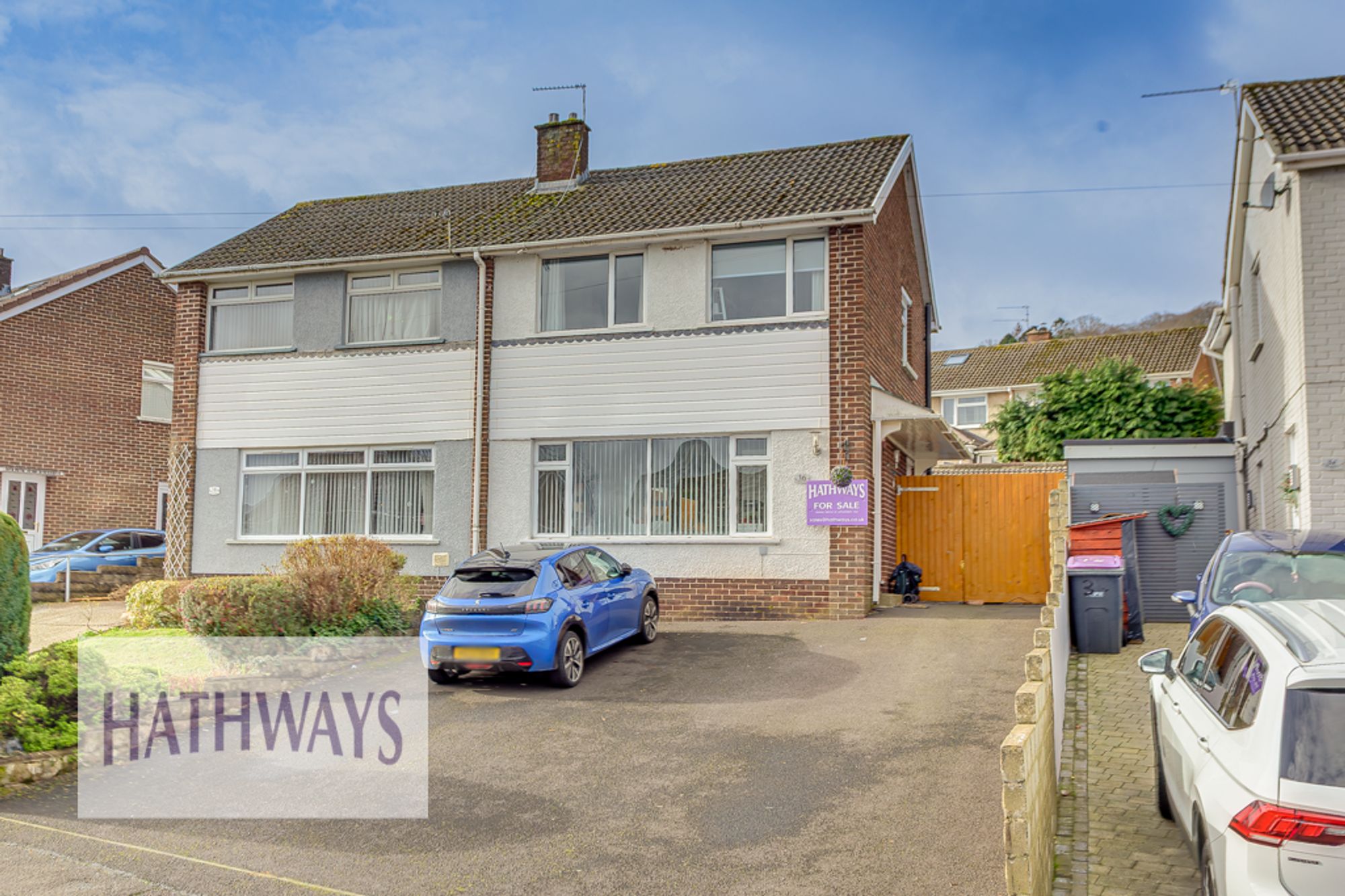 3 bed semi-detached house for sale in Thornhill Road, Cwmbran - Property Image 1