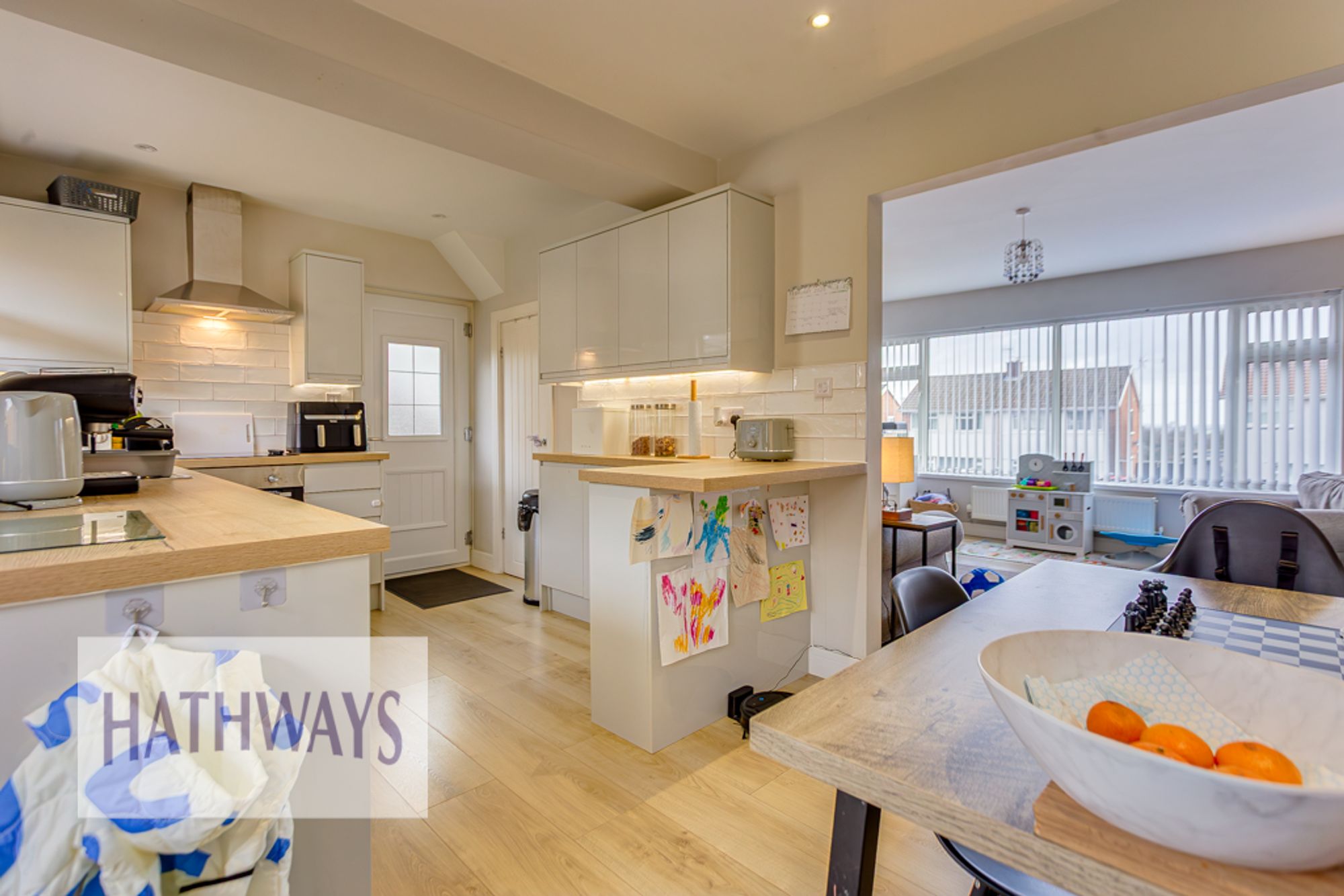 3 bed semi-detached house for sale in Thornhill Road, Cwmbran 7