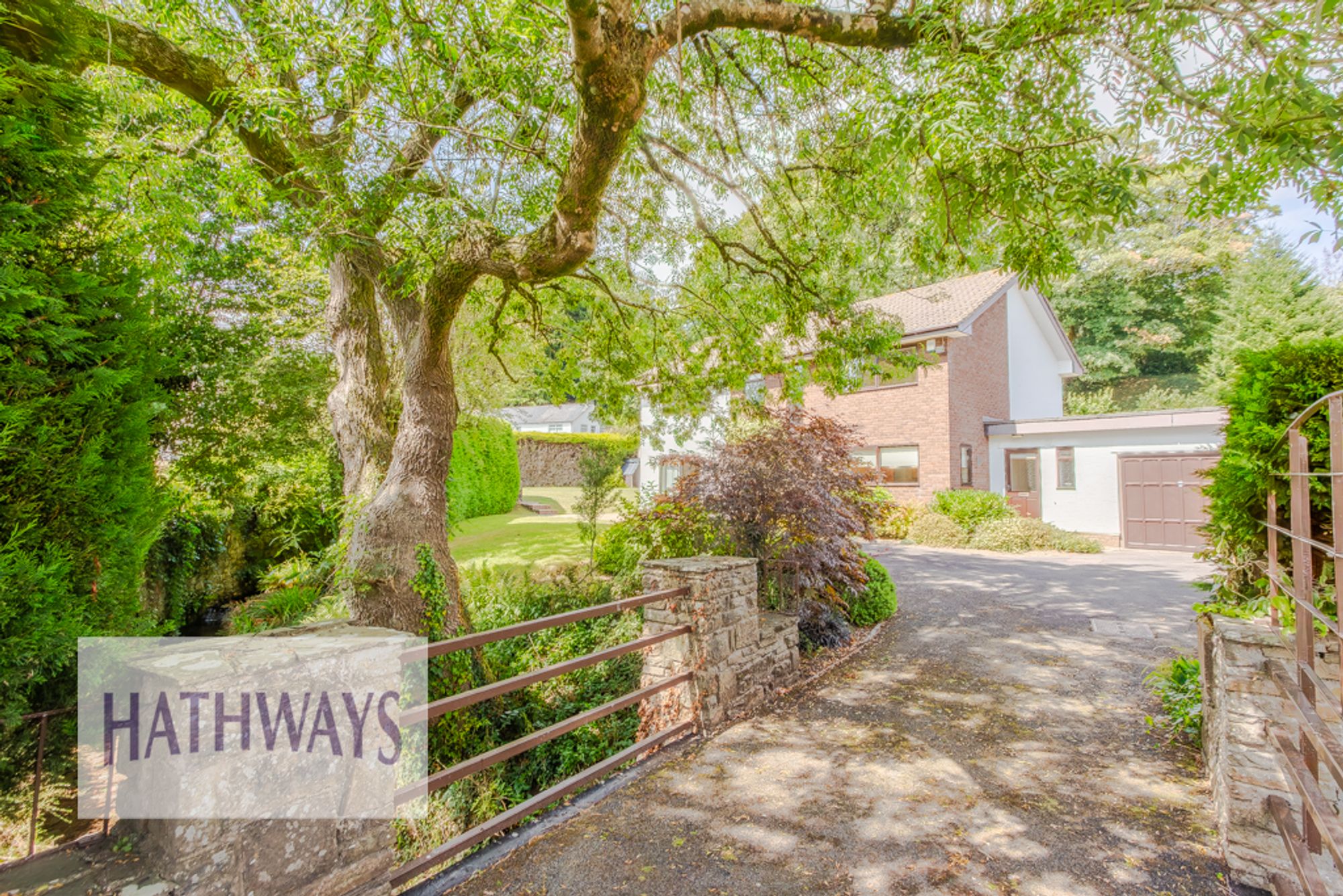 4 bed detached house for sale in Upper Cwmbran Road, Cwmbran  - Property Image 5