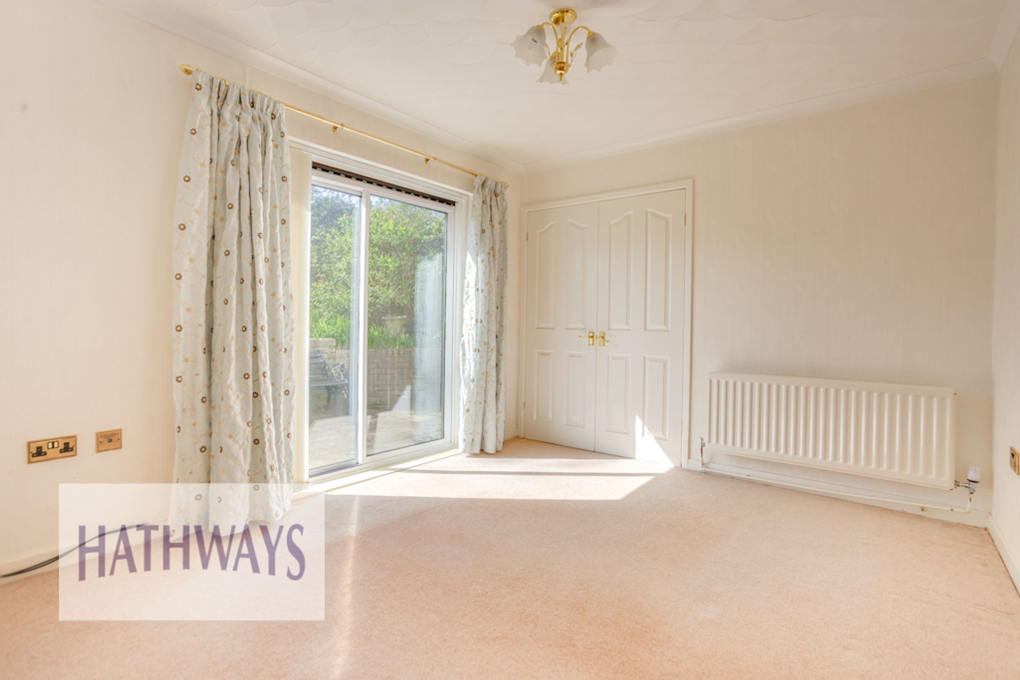 3 bed detached house for sale in Oxford Close, Newport 19