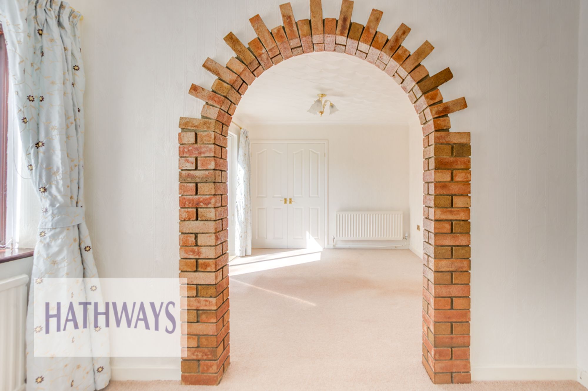 3 bed detached house for sale in Oxford Close, Newport 18