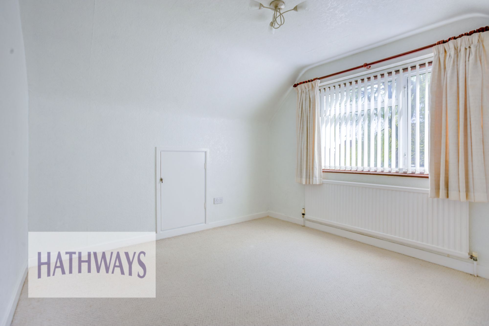 3 bed detached house for sale in Oxford Close, Newport 29