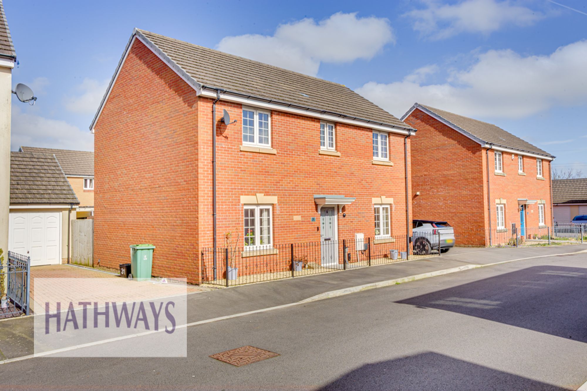 4 bed detached house for sale in Parc Panteg, Pontypool 2