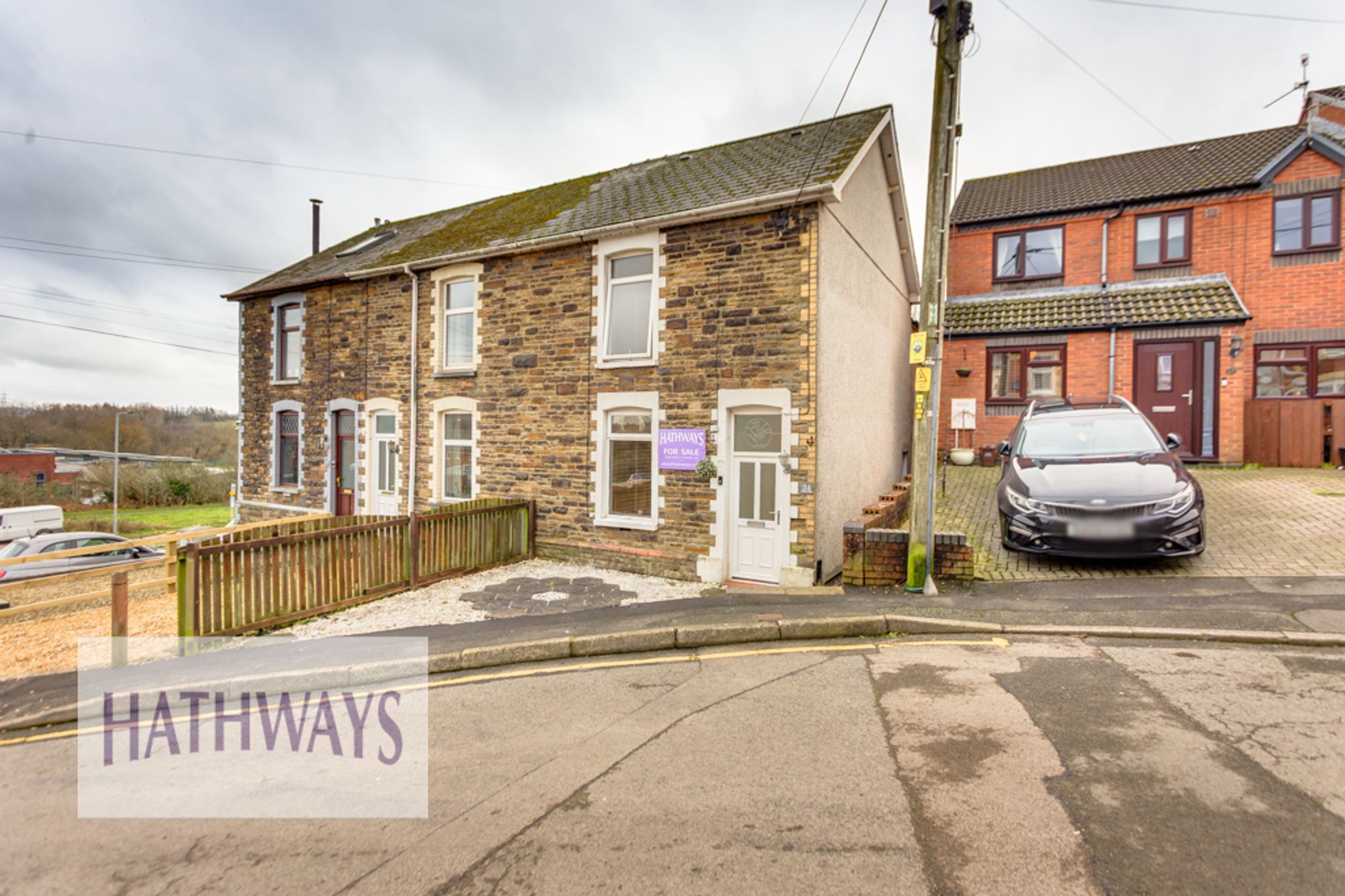 2 bed end of terrace house for sale in Austin Road, Pontypool  - Property Image 3