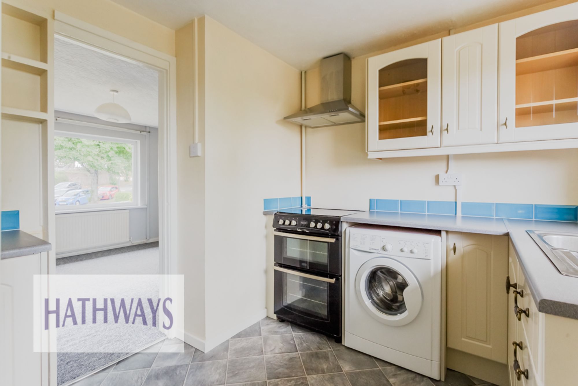 2 bed flat for sale in Greenmeadow Way, Cwmbran  - Property Image 17