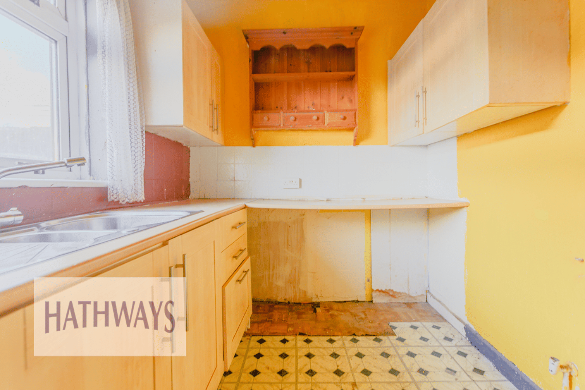 2 bed flat for sale in Alma Place, Pontypool  - Property Image 10