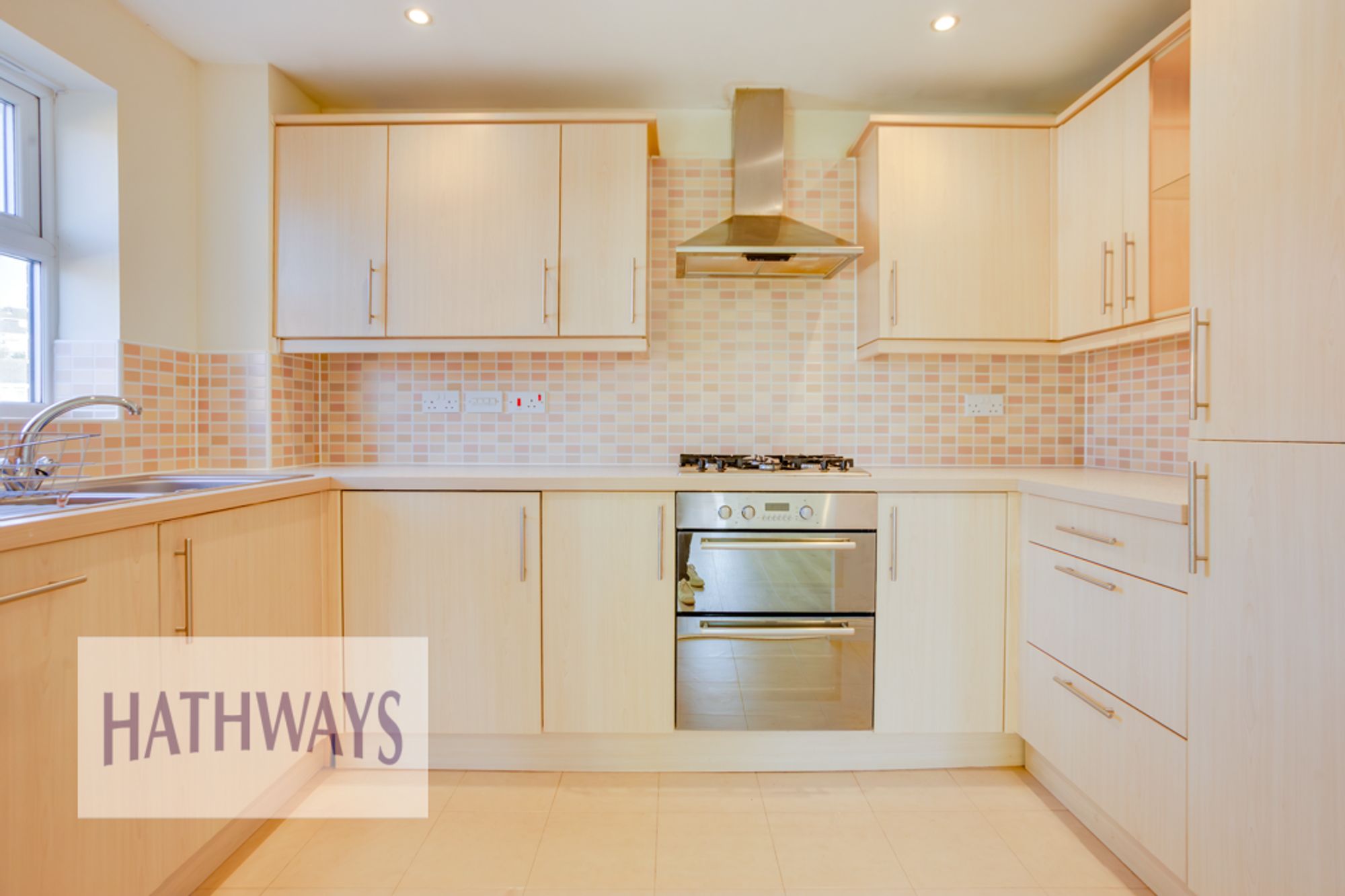 2 bed apartment for sale in Flavius Close, Newport  - Property Image 10