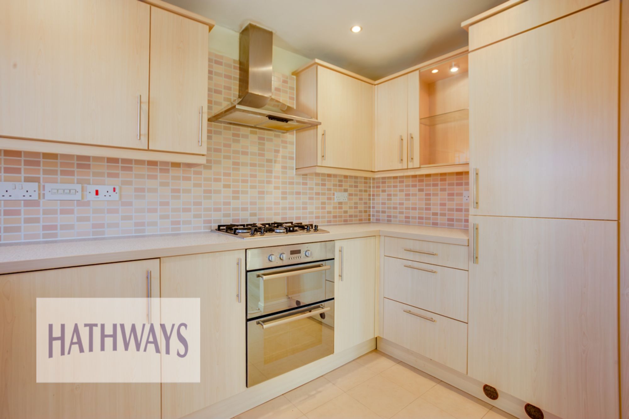 2 bed apartment for sale in Flavius Close, Newport  - Property Image 11