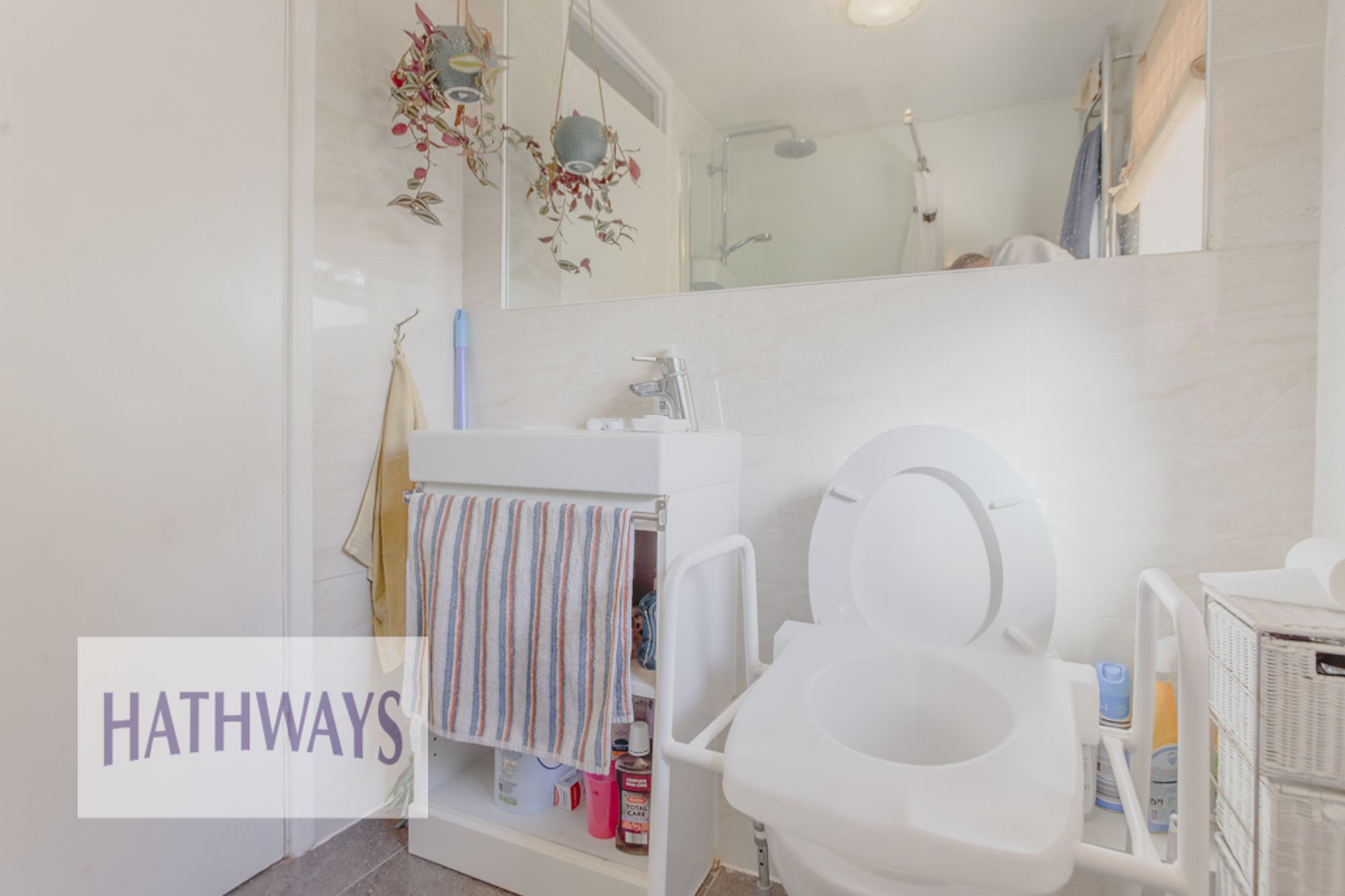 3 bed detached house for sale in Primrose Court, Cwmbran  - Property Image 24