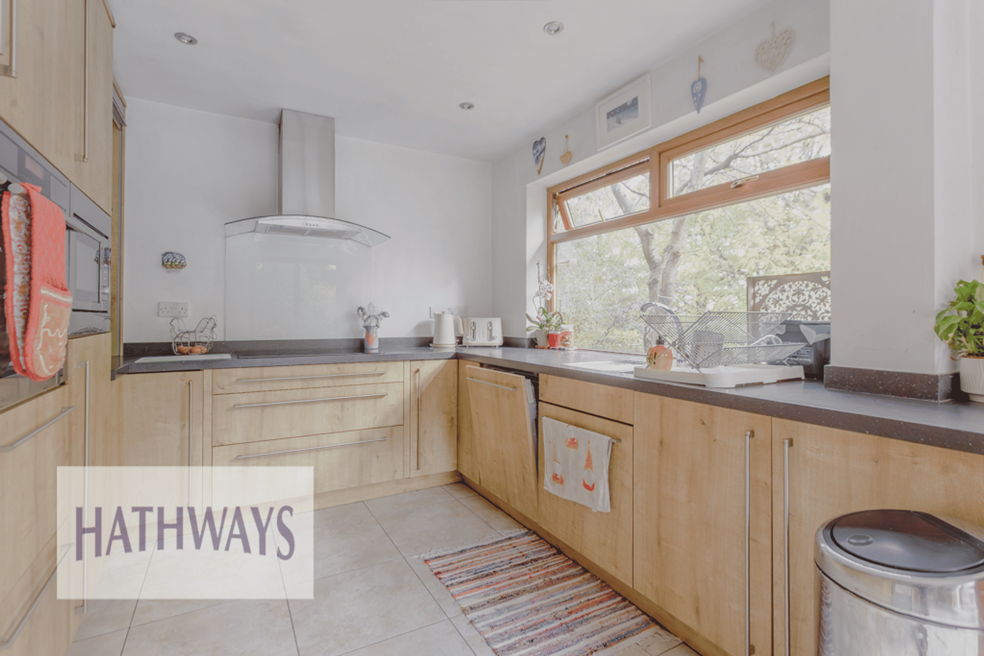 3 bed detached house for sale in Primrose Court, Cwmbran 12