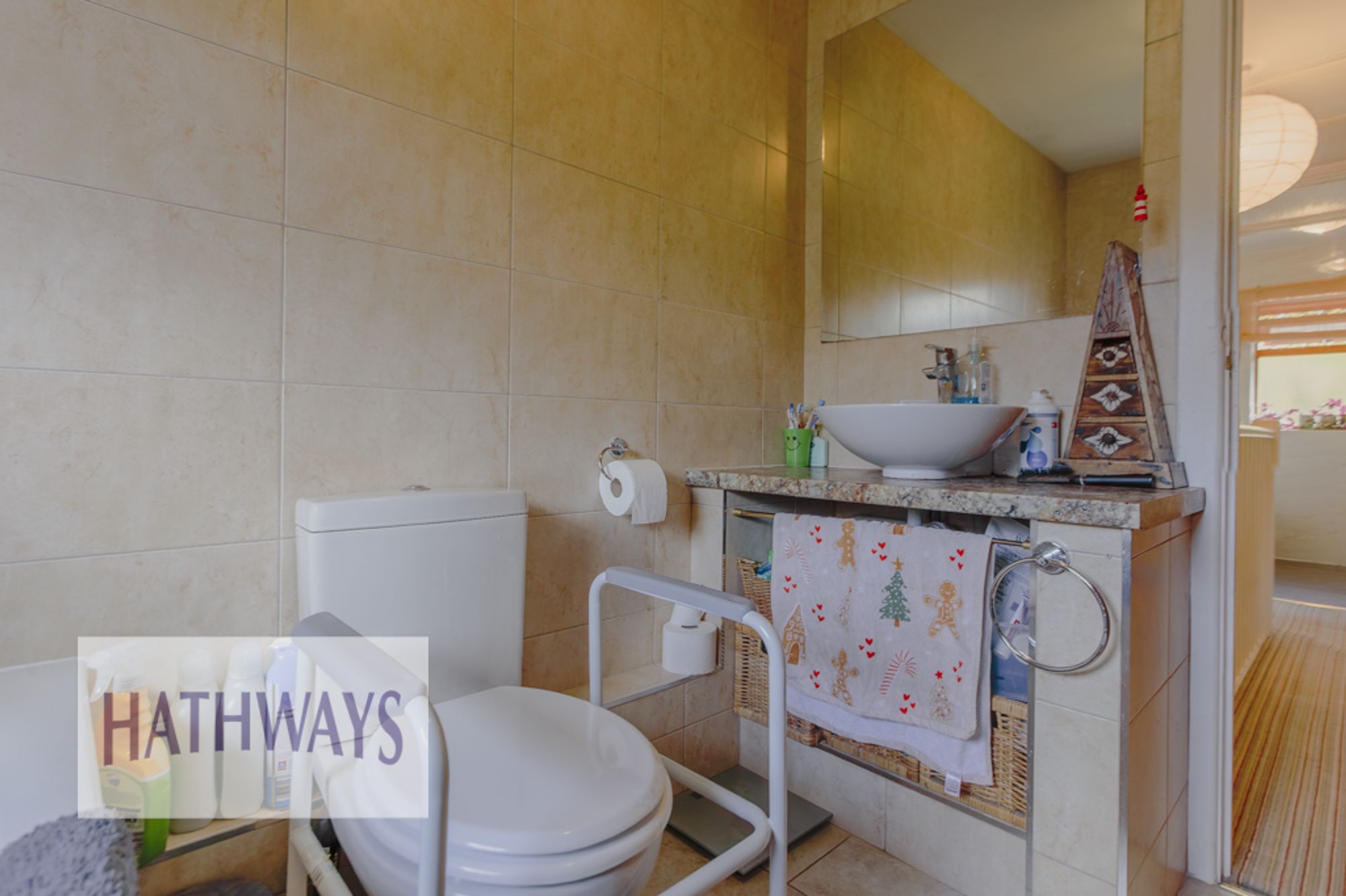 3 bed detached house for sale in Primrose Court, Cwmbran 34