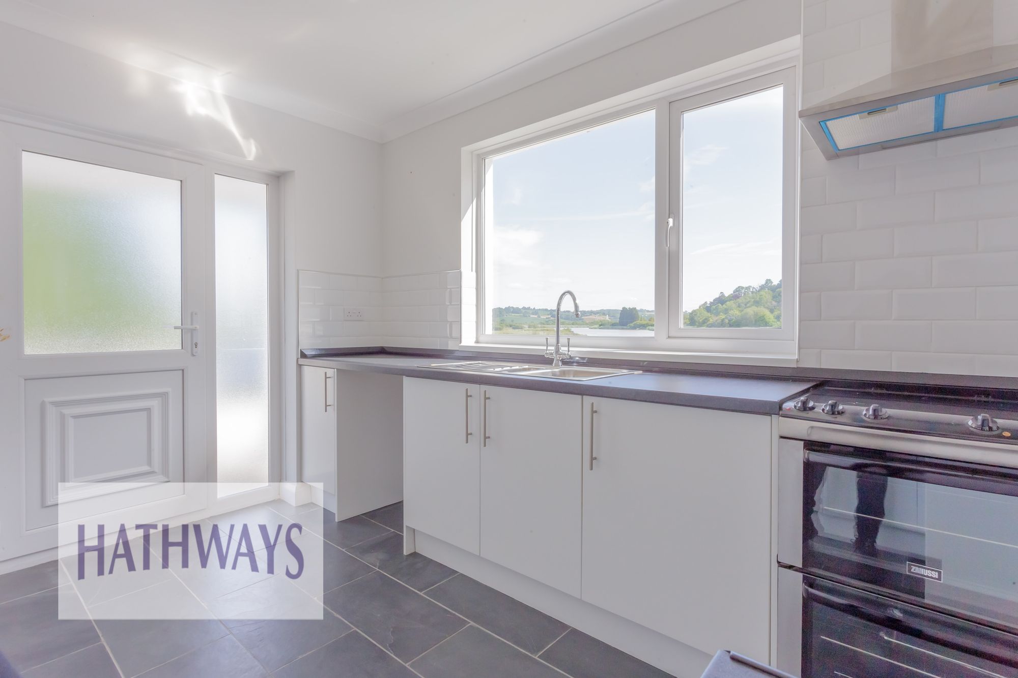 4 bed detached house for sale in Bulmore Road, Newport 7