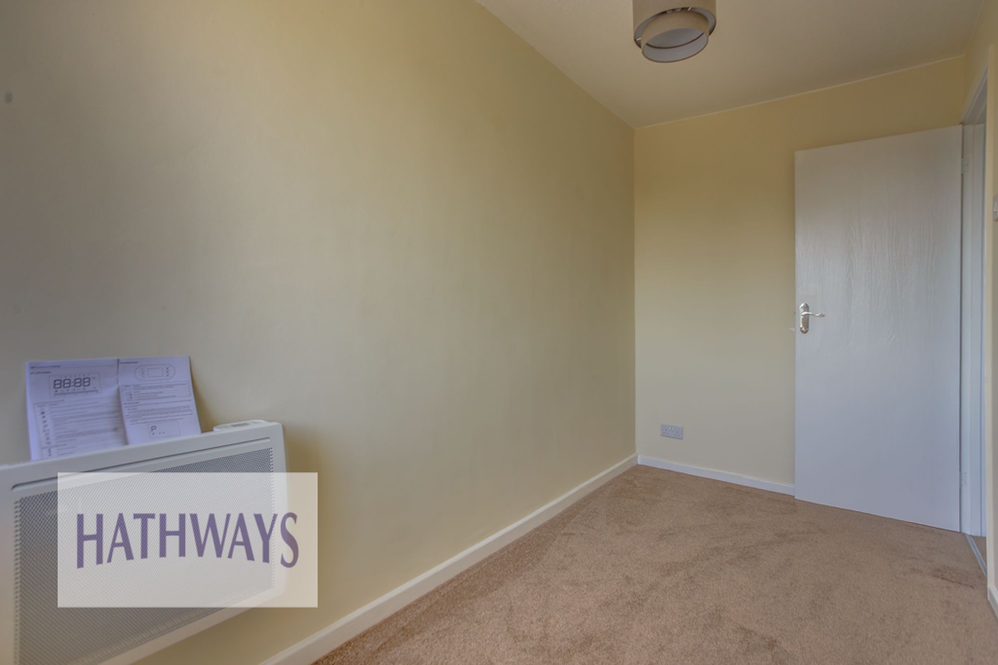 2 bed house to rent in St. Davids Crescent, Newport  - Property Image 17