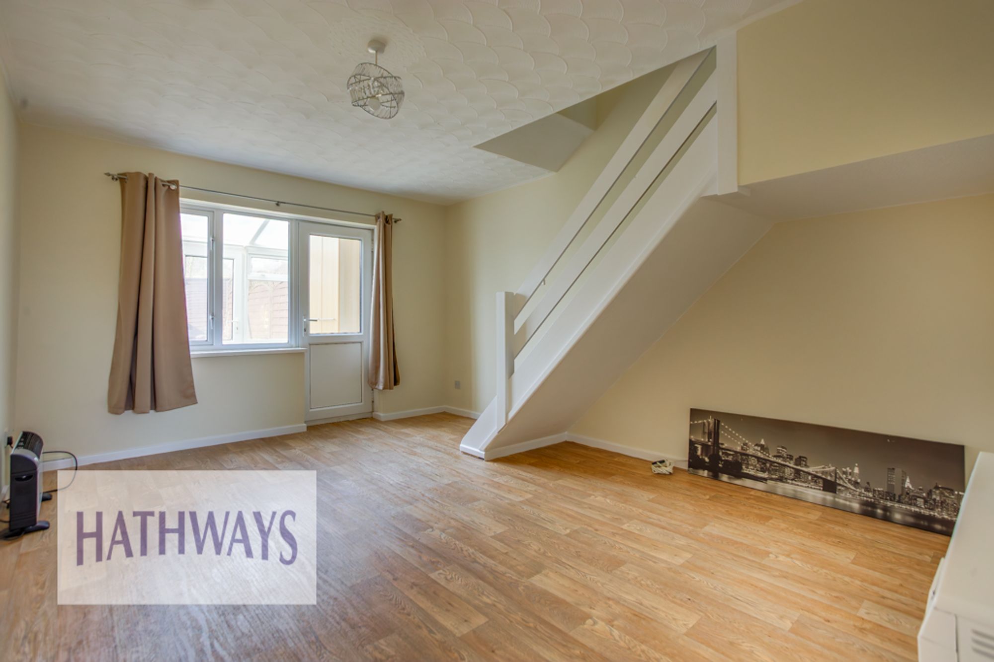 2 bed house to rent in St. Davids Crescent, Newport 5