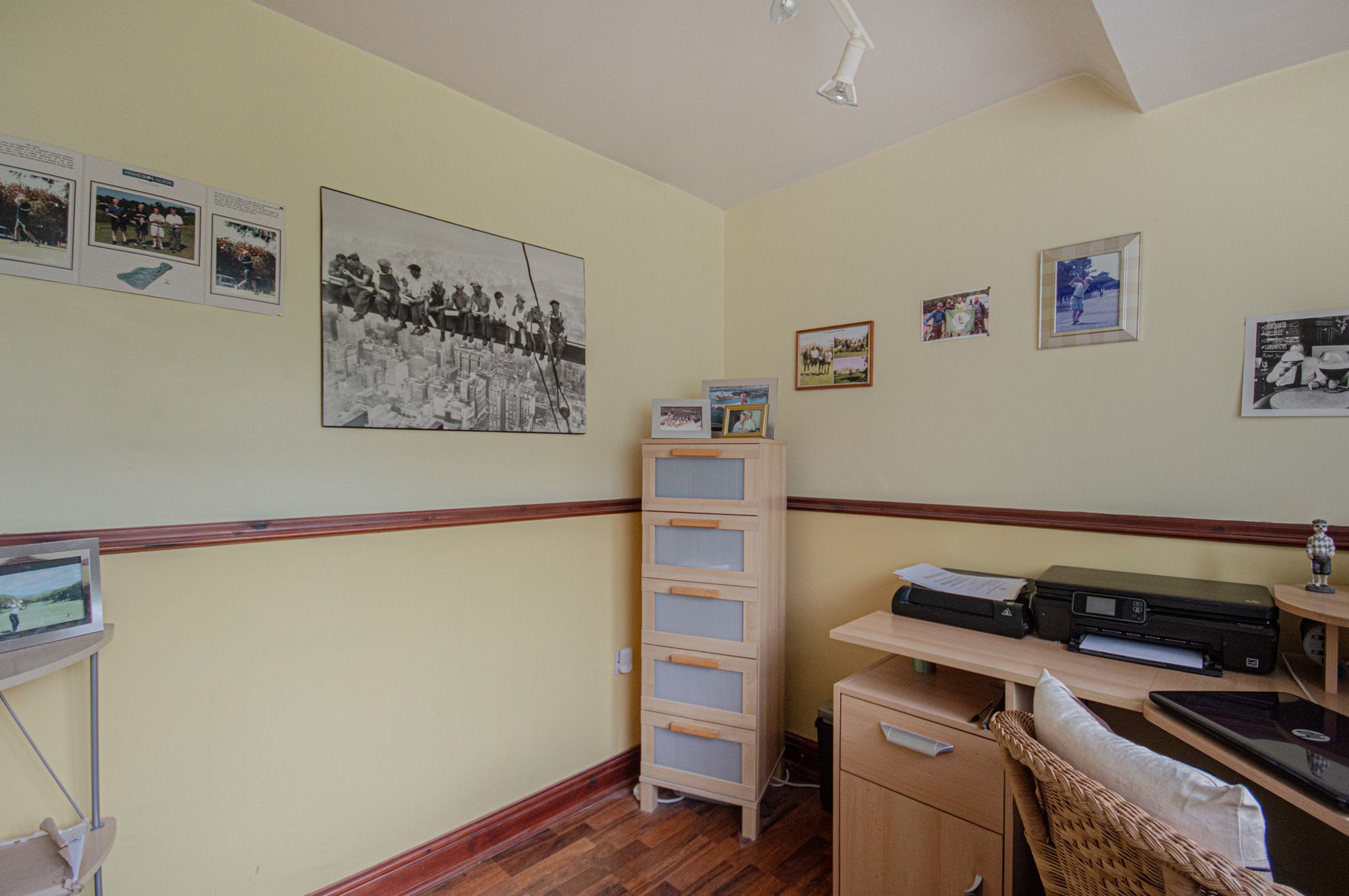 3 bed to rent in Fairfield Road, Newport 22
