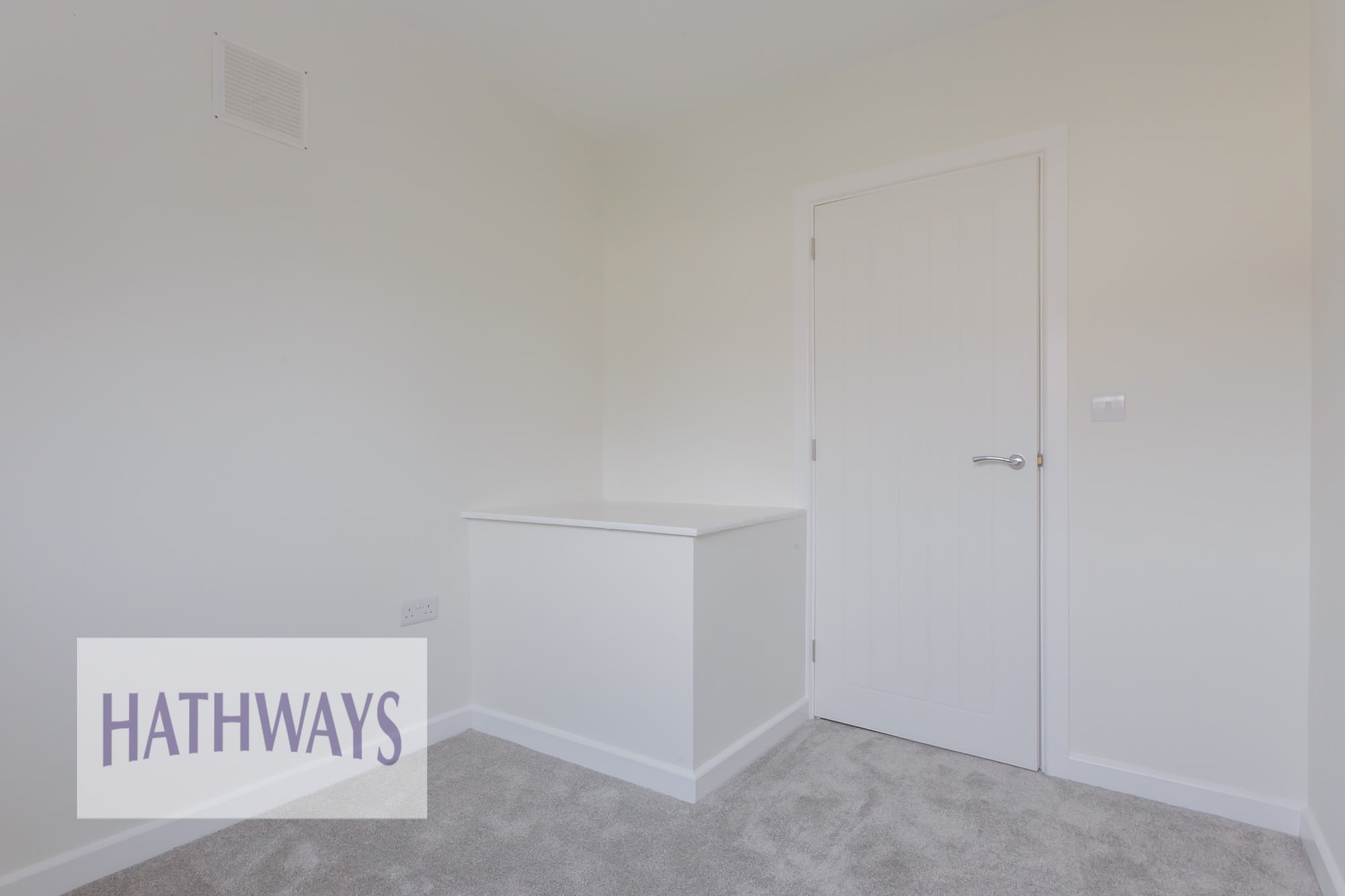 3 bed terraced house to rent in Lamb Lane, Newport 21