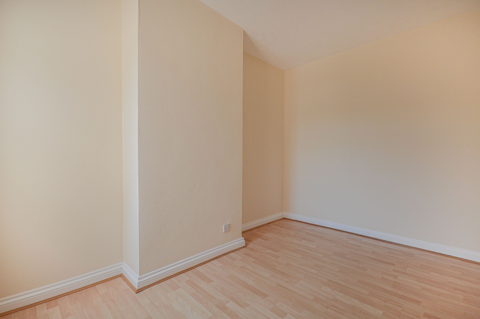 3 bed terraced house to rent in Wheeler Street, Newport  - Property Image 14