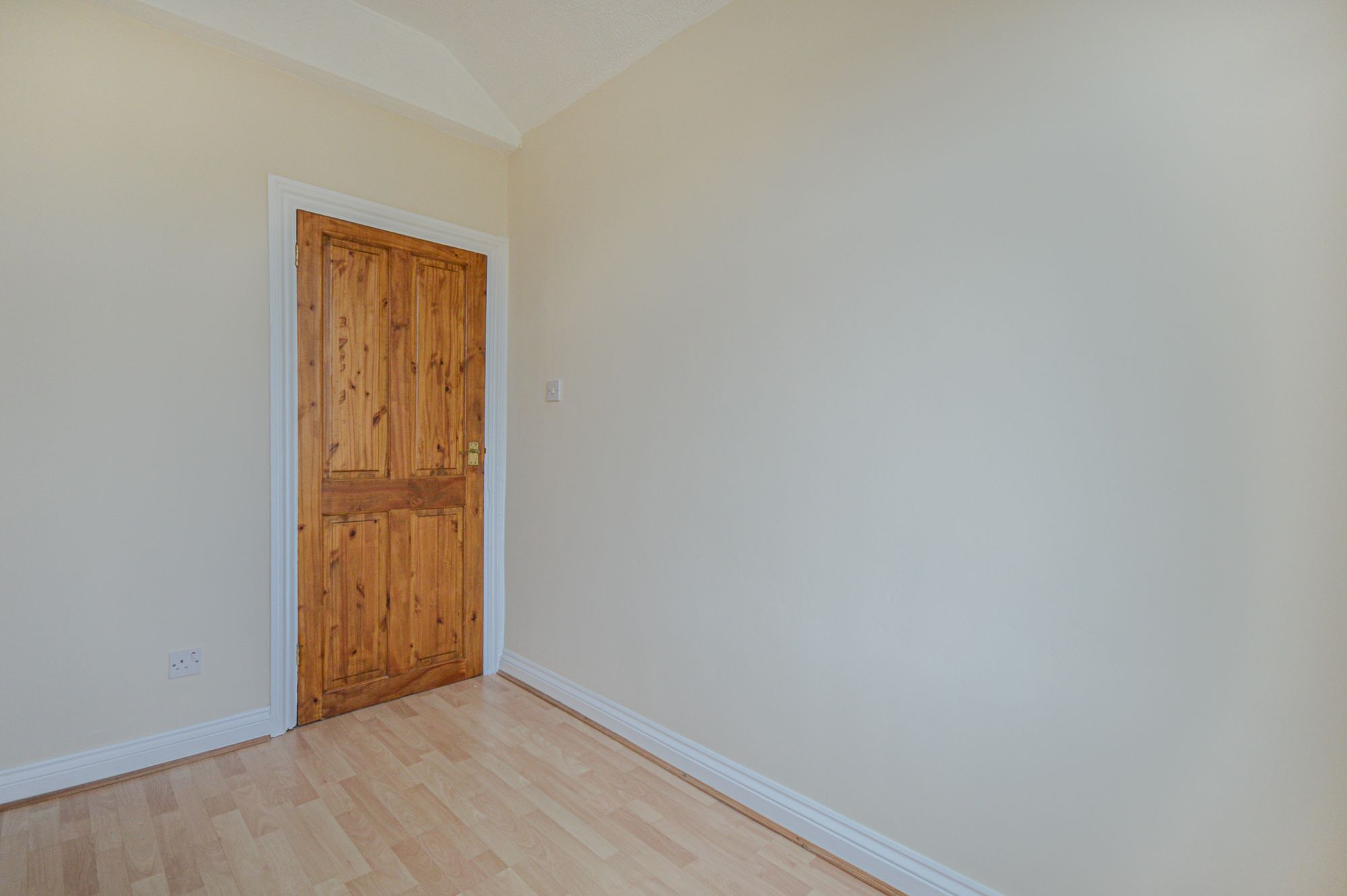 3 bed terraced house to rent in Wheeler Street, Newport 19