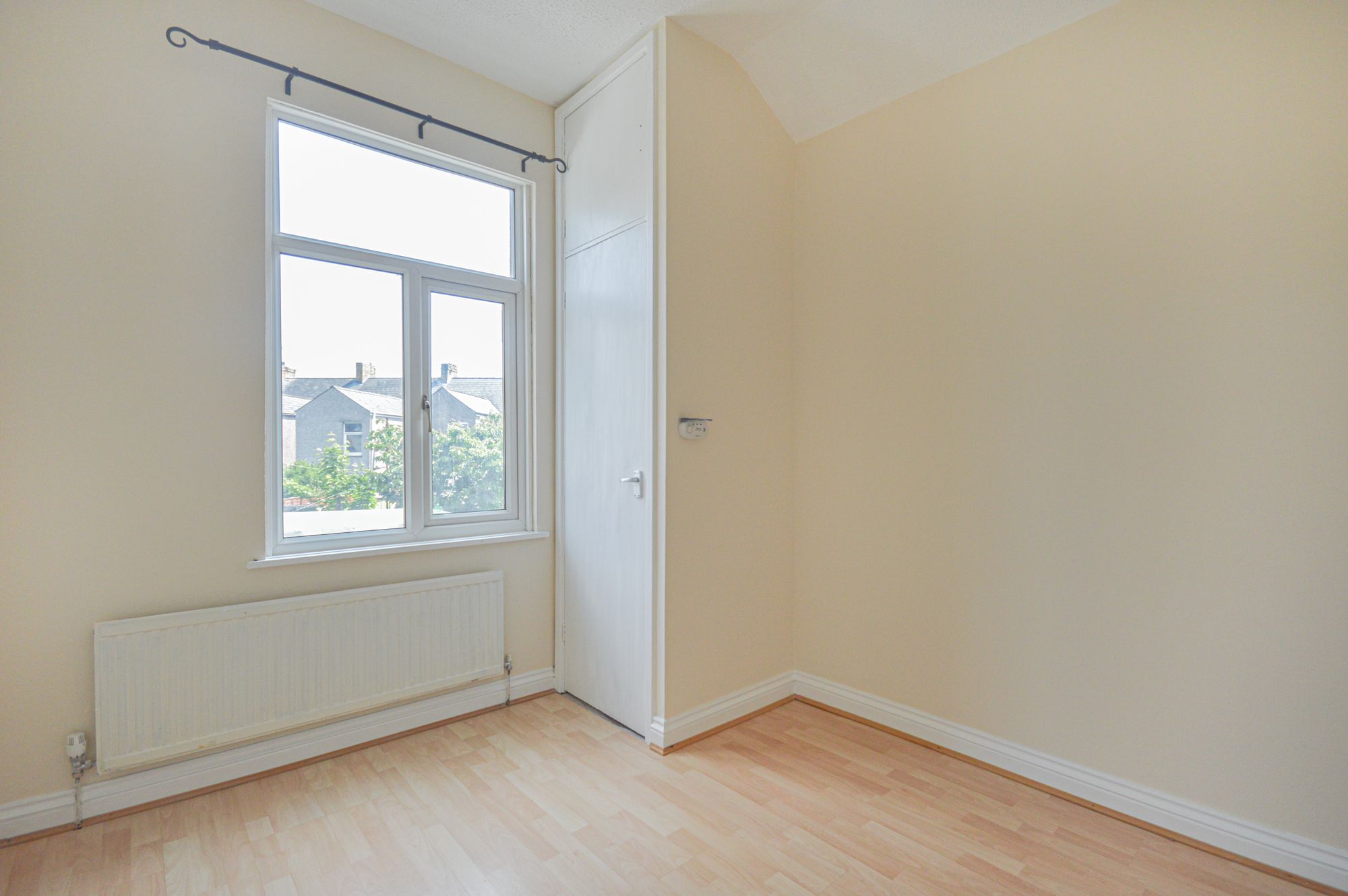 3 bed terraced house to rent in Wheeler Street, Newport 18