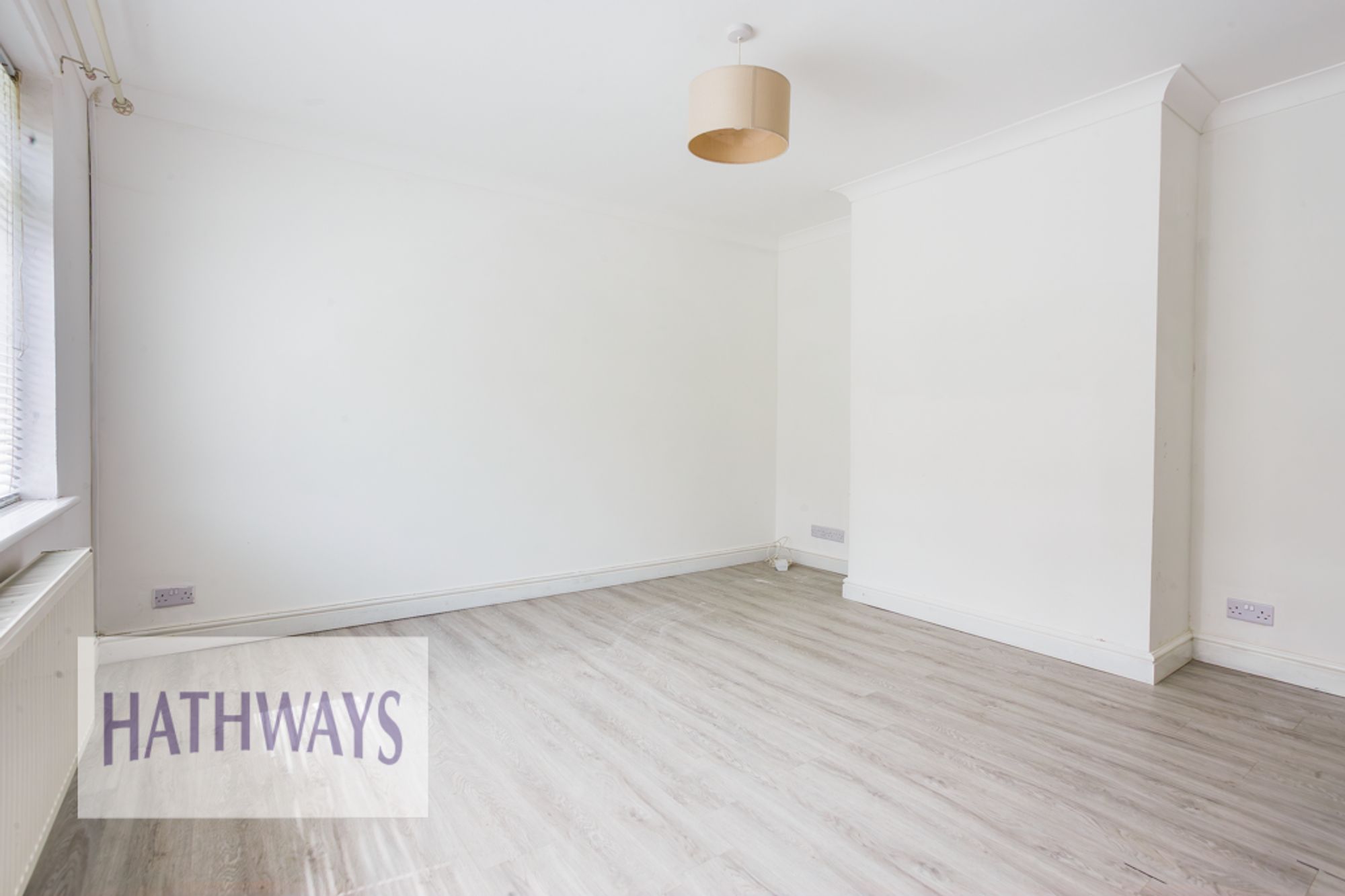 3 bed terraced house to rent in Caroline Road, Pontypool 3