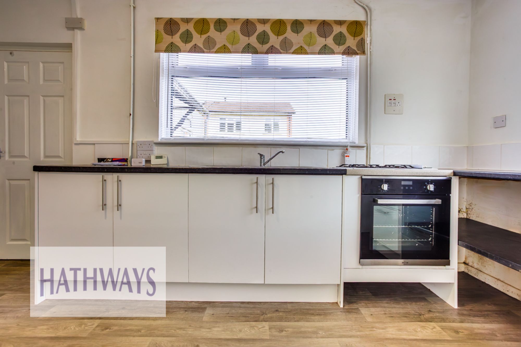 3 bed terraced house to rent in Caroline Road, Pontypool 7