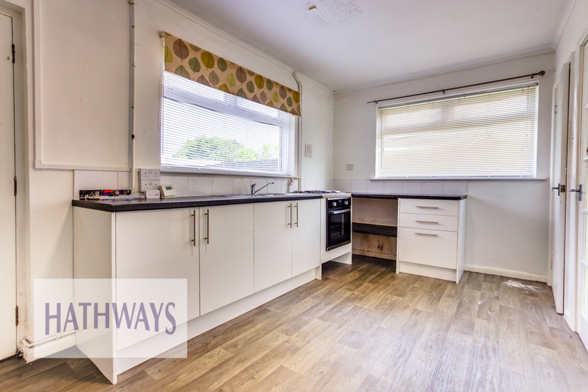 3 bed terraced house to rent in Caroline Road, Pontypool 8