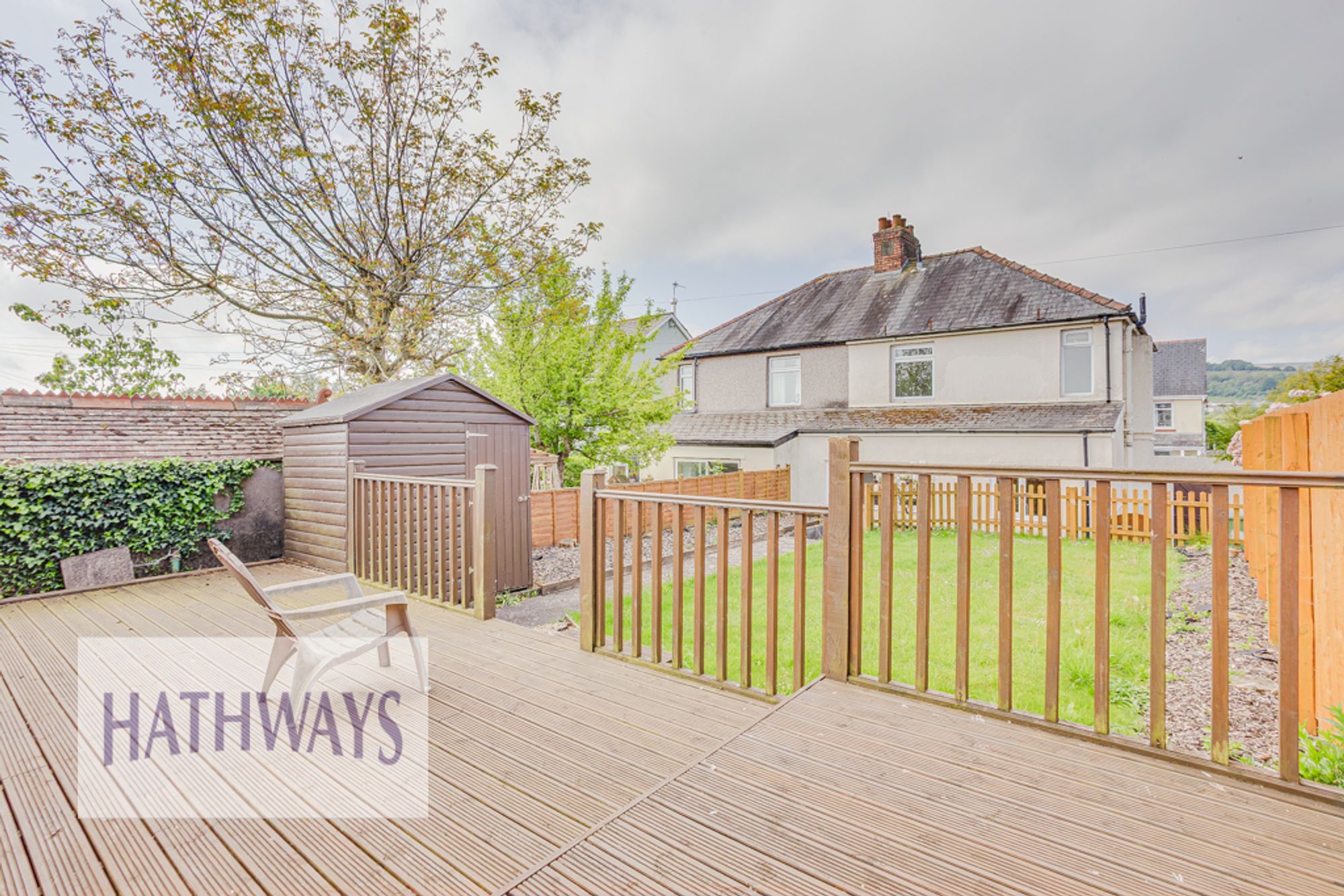 3 bed semi-detached house to rent in Hillcrest Road, Pontypool 41