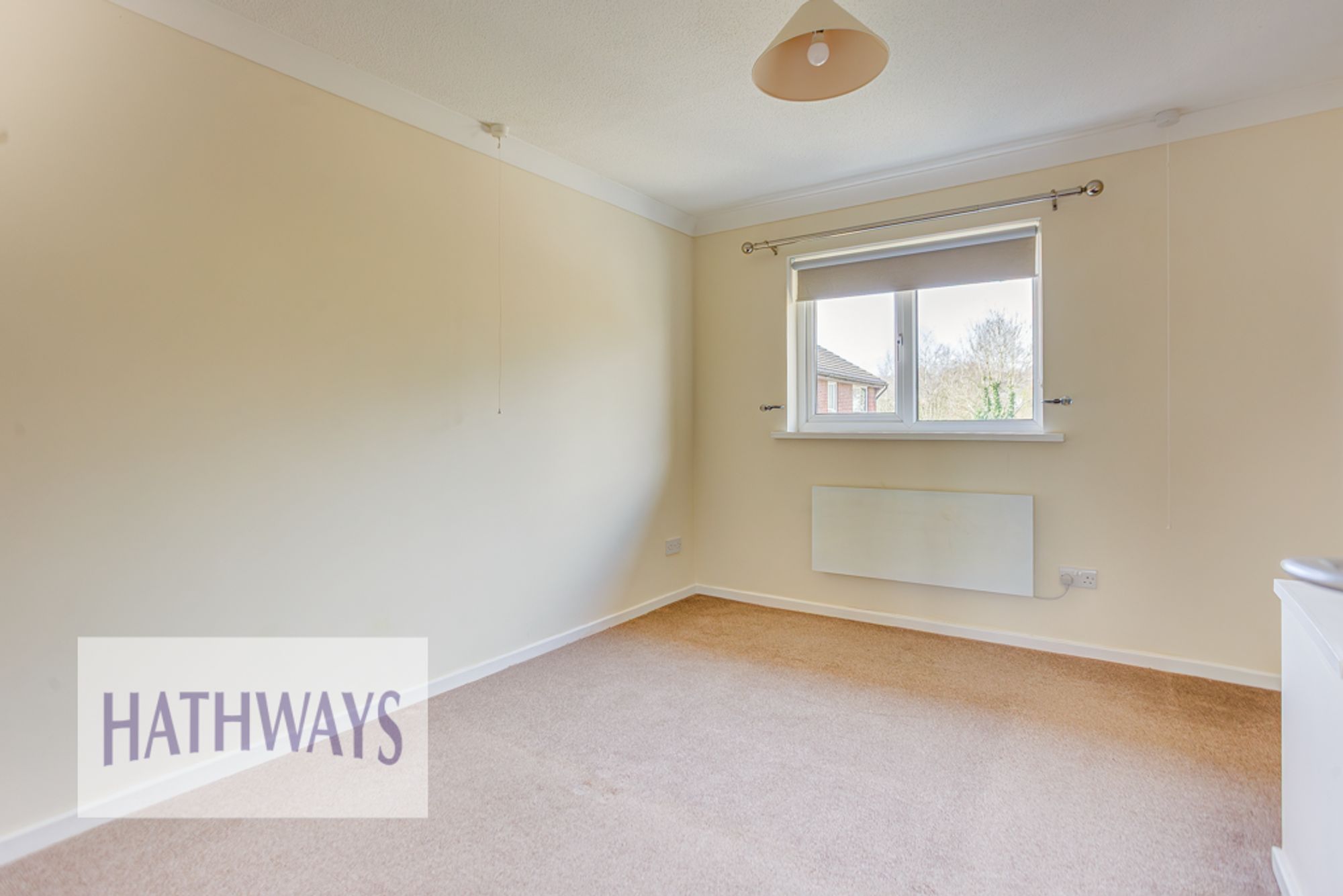 2 bed house to rent in St. Davids Crescent, Newport  - Property Image 11