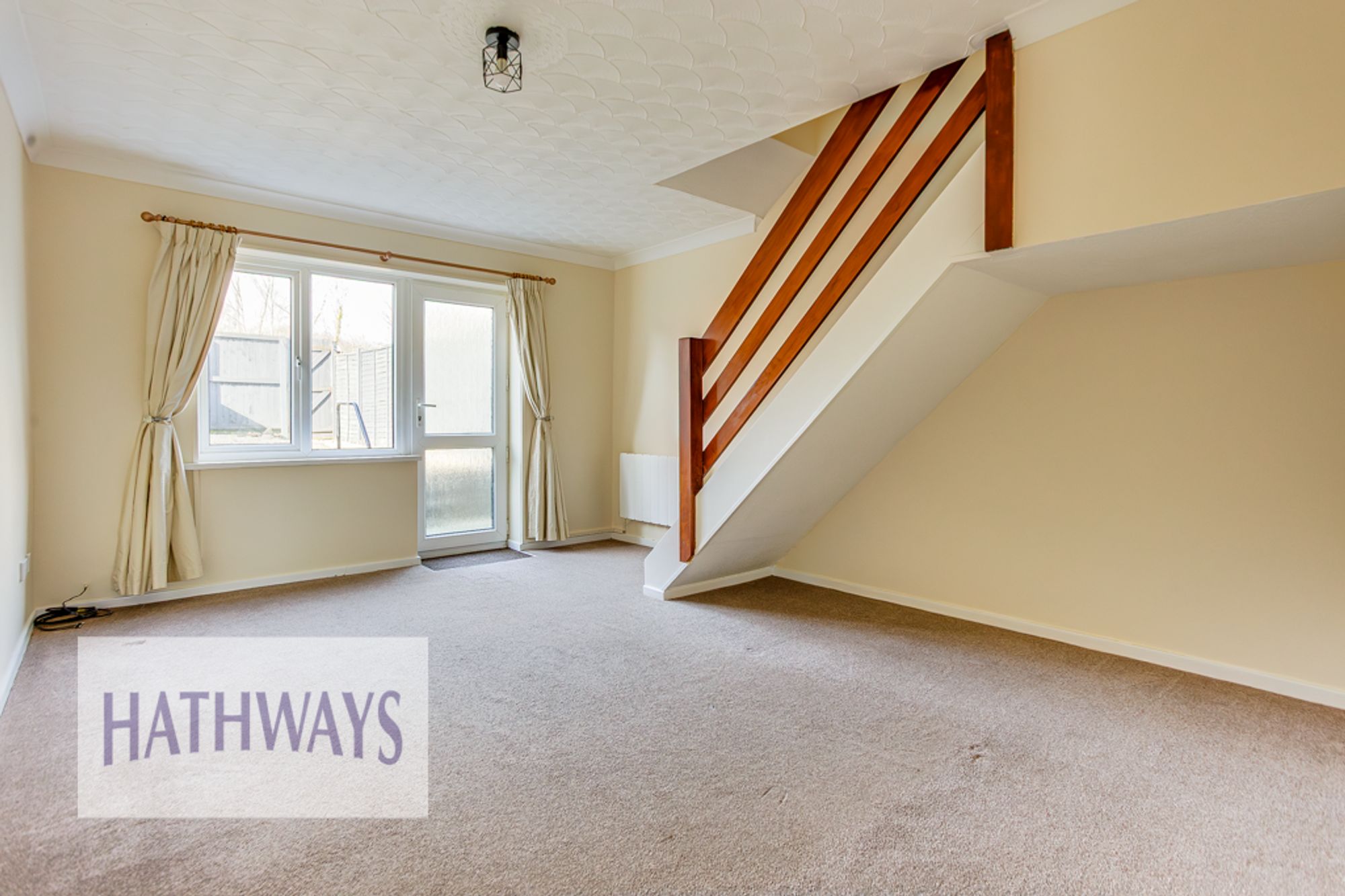 2 bed house to rent in St. Davids Crescent, Newport 5