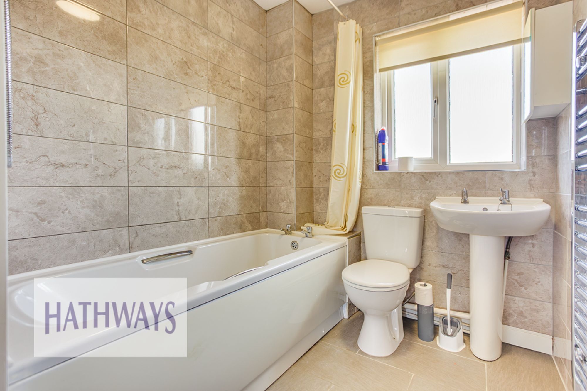 2 bed house to rent in St. Davids Crescent, Newport 16