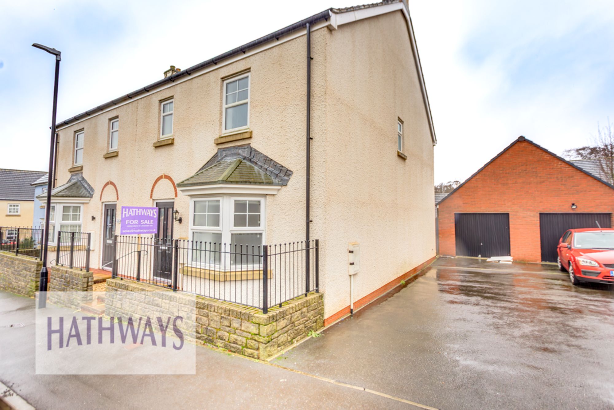 4 bed semi-detached house for sale in Stryd Camlas, Cwmbran  - Property Image 36