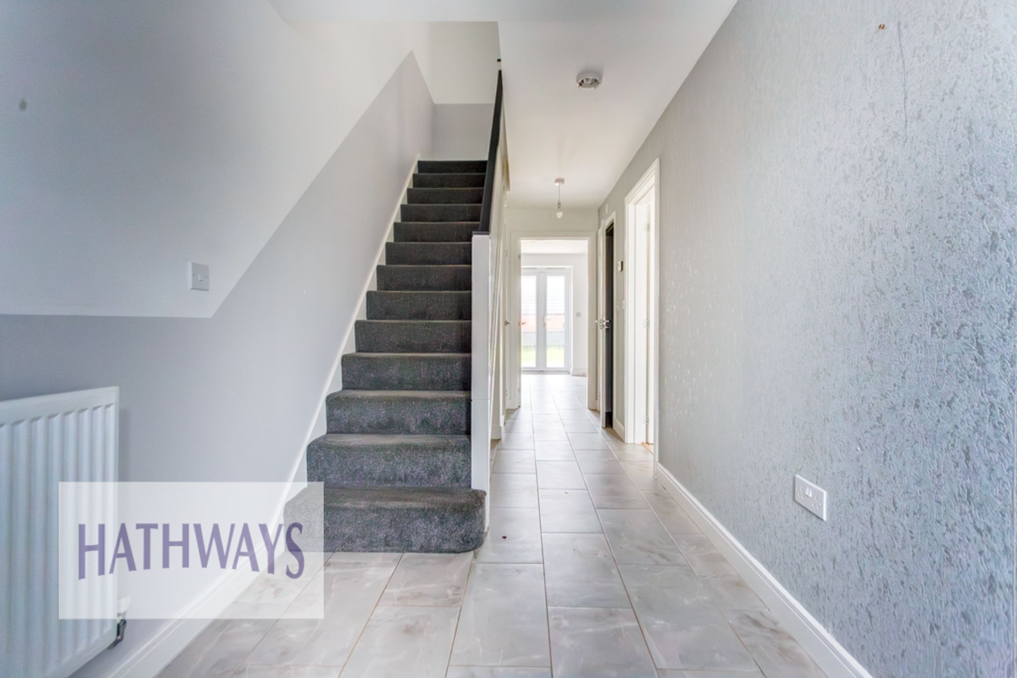 4 bed semi-detached house for sale in Stryd Camlas, Cwmbran  - Property Image 3