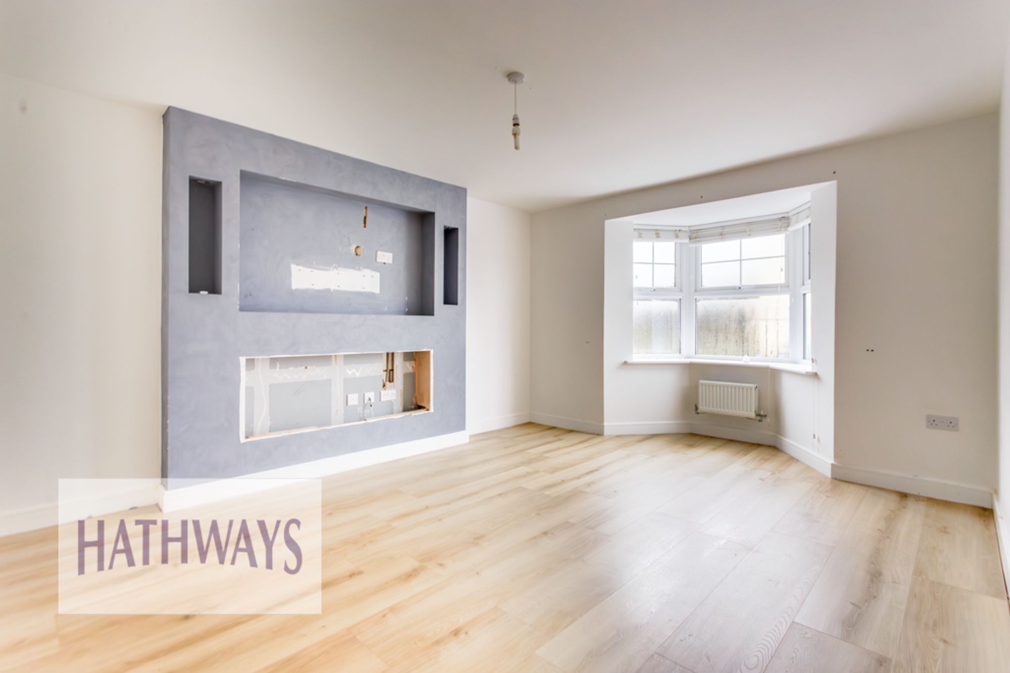 4 bed semi-detached house for sale in Stryd Camlas, Cwmbran 4