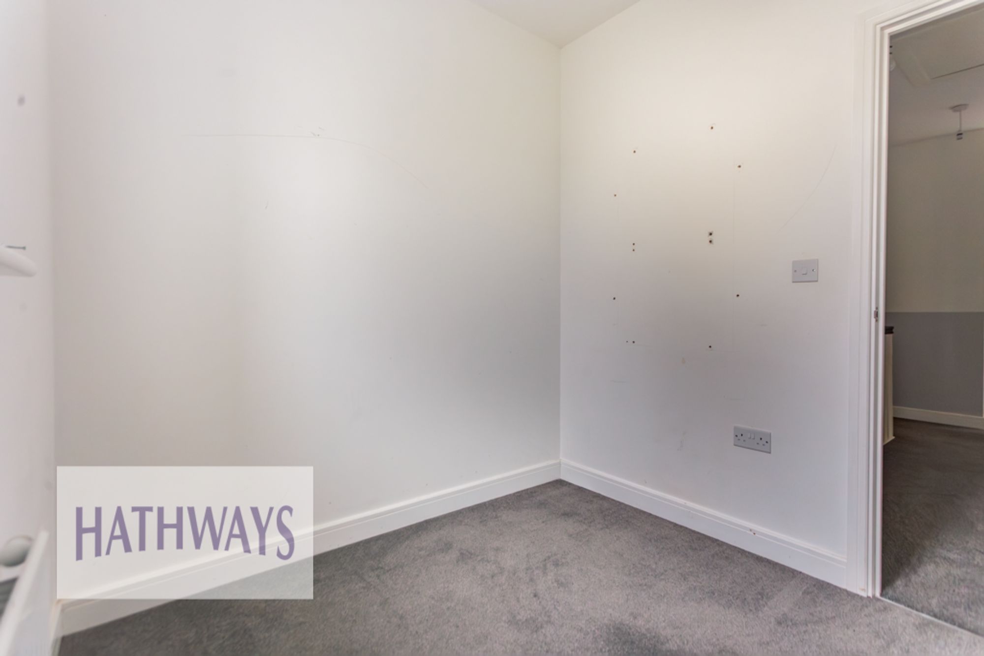 4 bed semi-detached house for sale in Stryd Camlas, Cwmbran  - Property Image 29