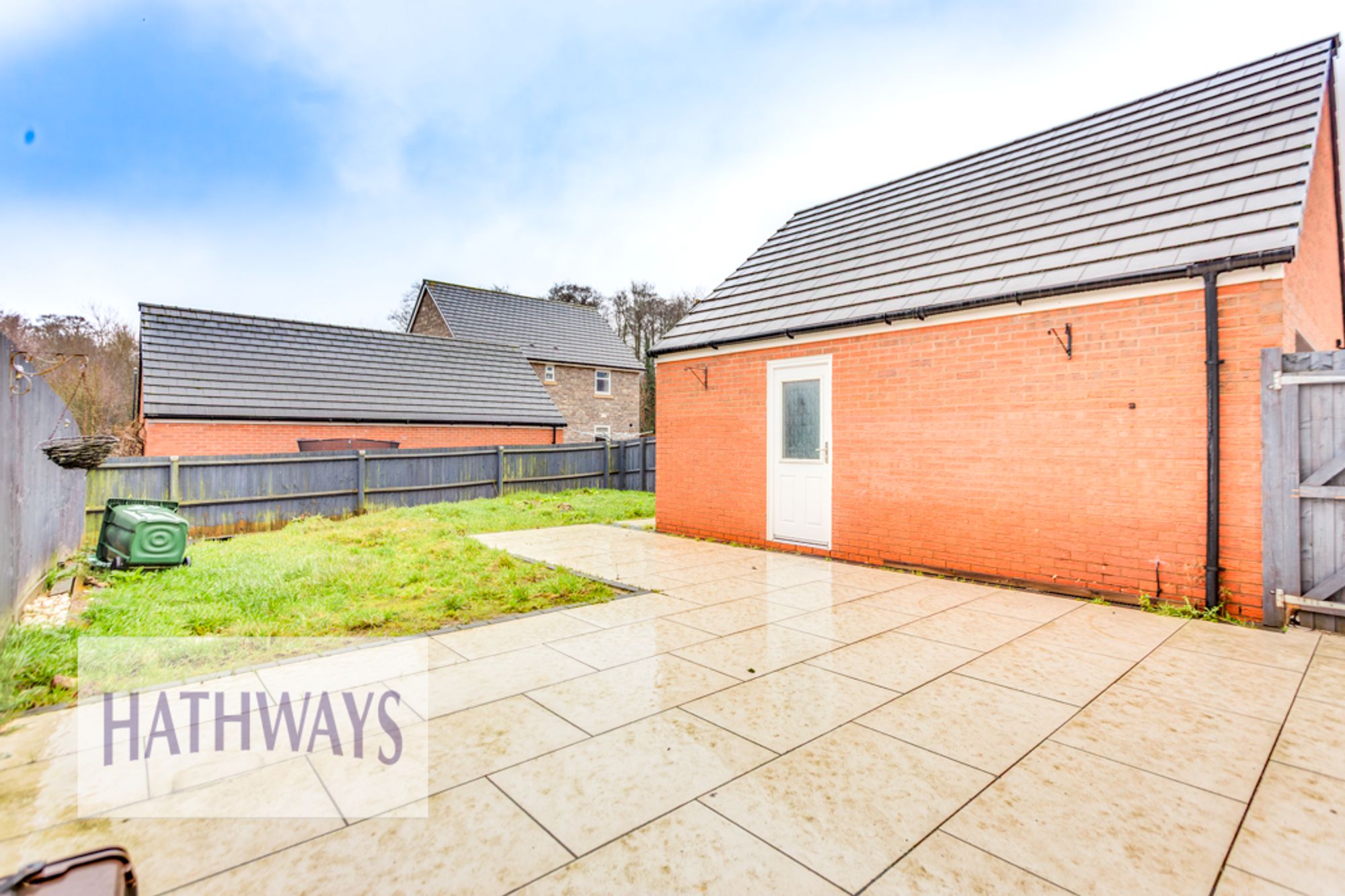 4 bed semi-detached house for sale in Stryd Camlas, Cwmbran 32