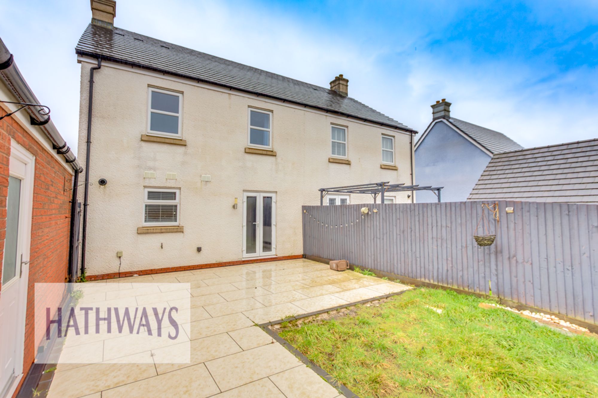 4 bed semi-detached house for sale in Stryd Camlas, Cwmbran 34