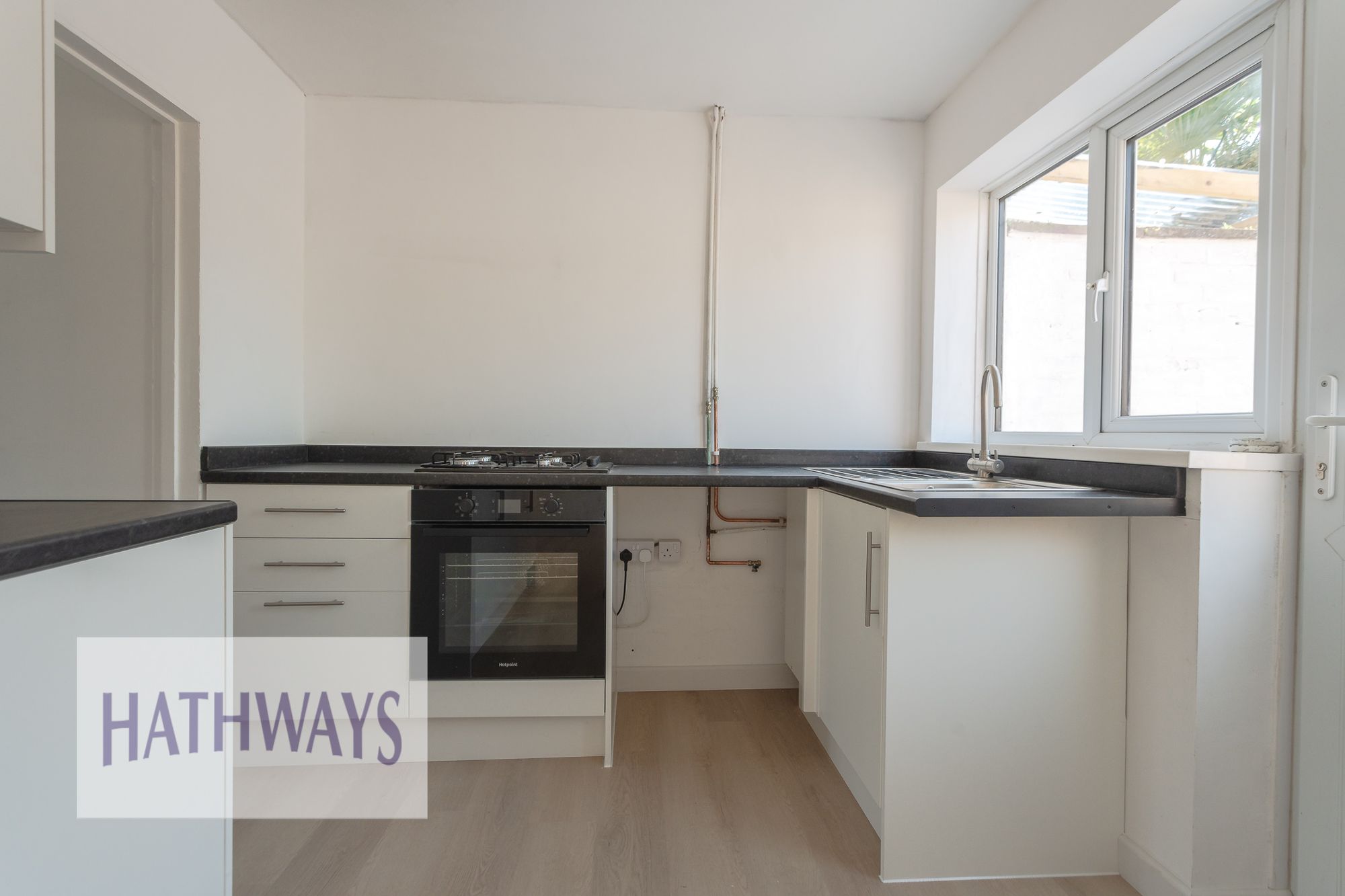 3 bed terraced house to rent in Bryn Garw, Croesyceiliog, NP44  - Property Image 10