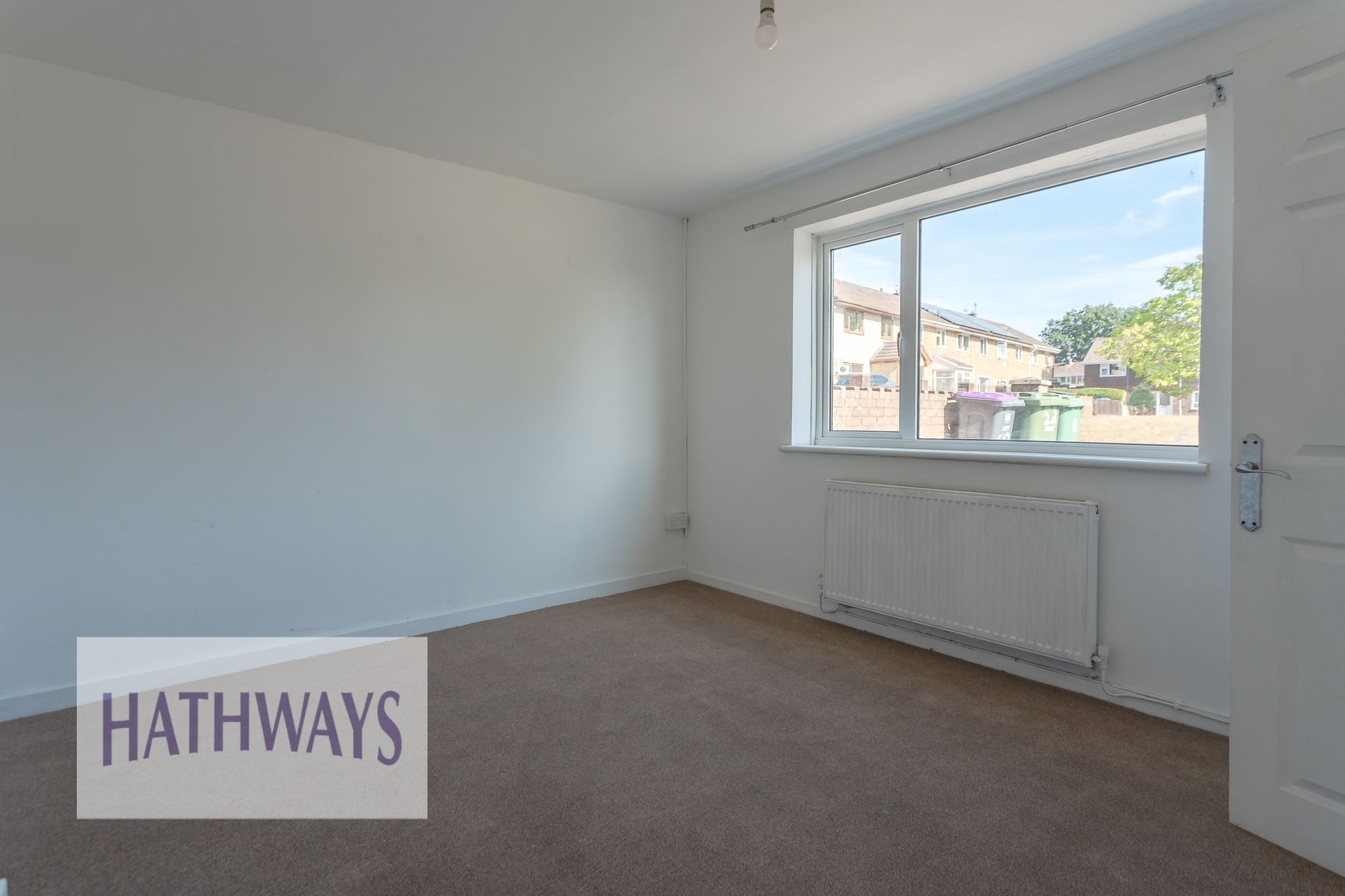 3 bed terraced house to rent in Bryn Garw, Croesyceiliog, NP44 20