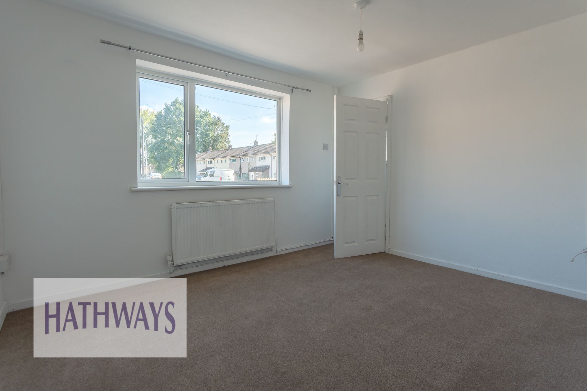 3 bed terraced house to rent in Bryn Garw, Croesyceiliog, NP44 18