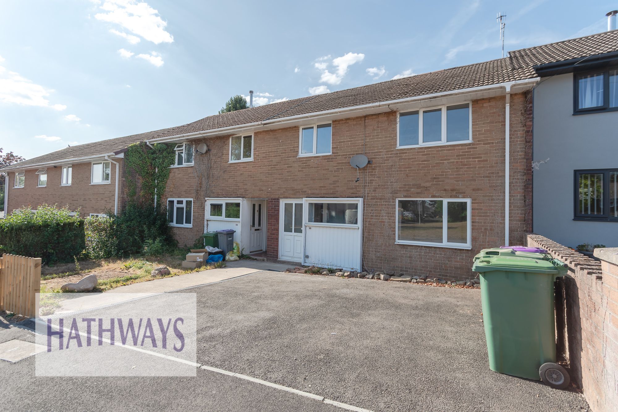 3 bed terraced house to rent in Bryn Garw, Croesyceiliog, NP44 1
